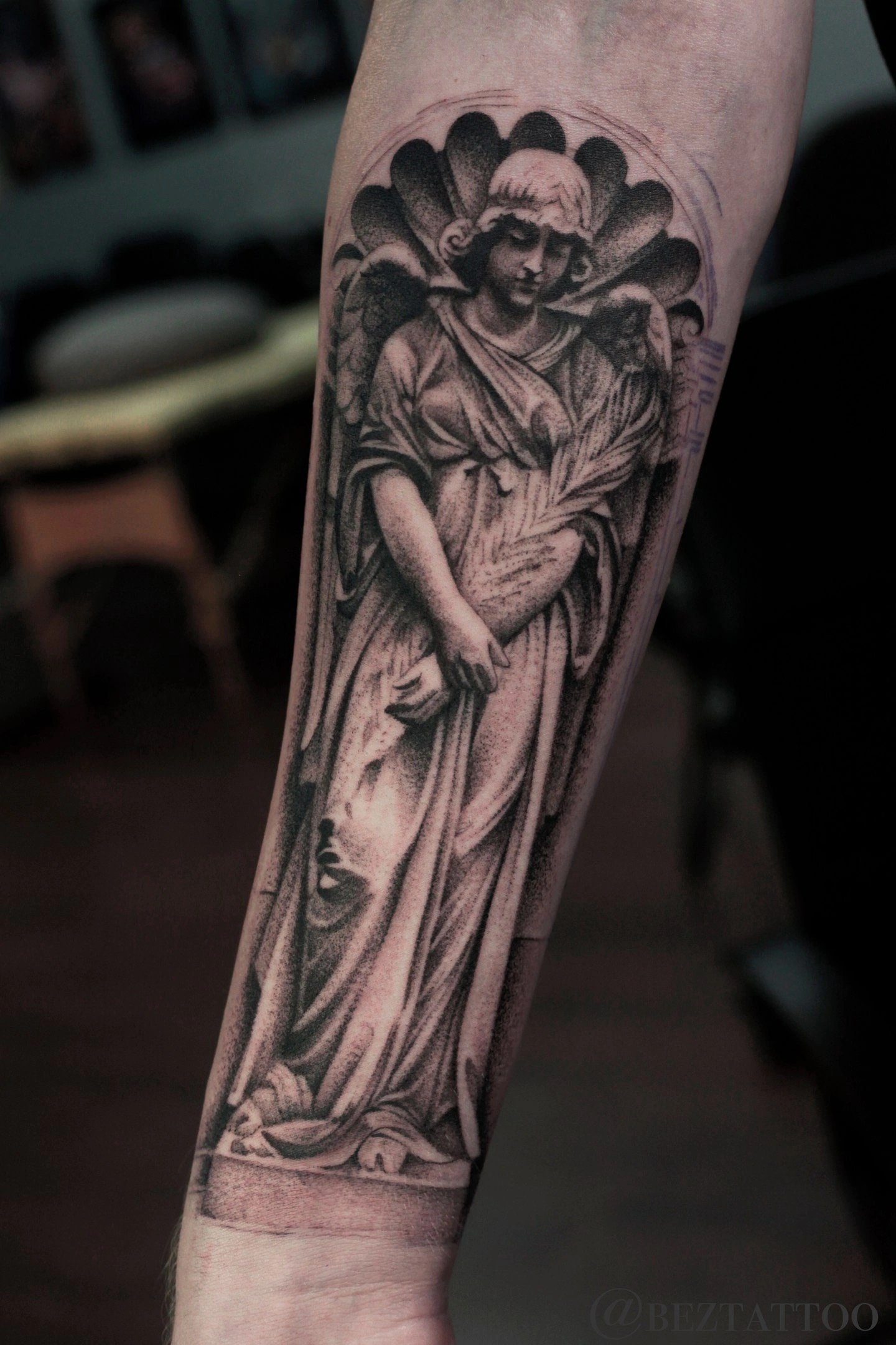 The Hive – Bez Tattoo – Black and Grey Tattoo – Realistic Tattoo – Realism Tattoo – Portrait Tattoo – Mythology Tattoo – Greek Tattoo