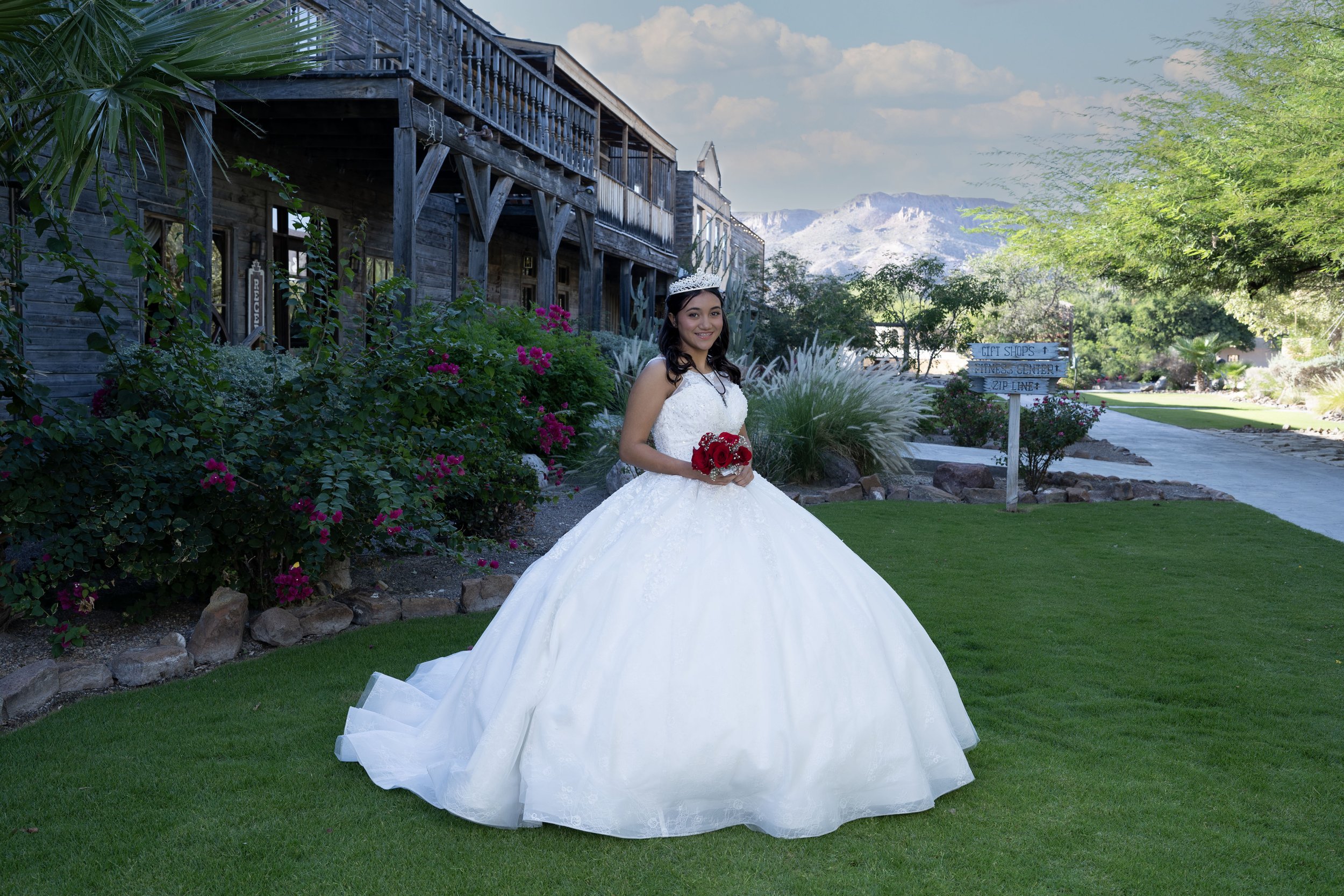 LaciQuincePics-001.jpg