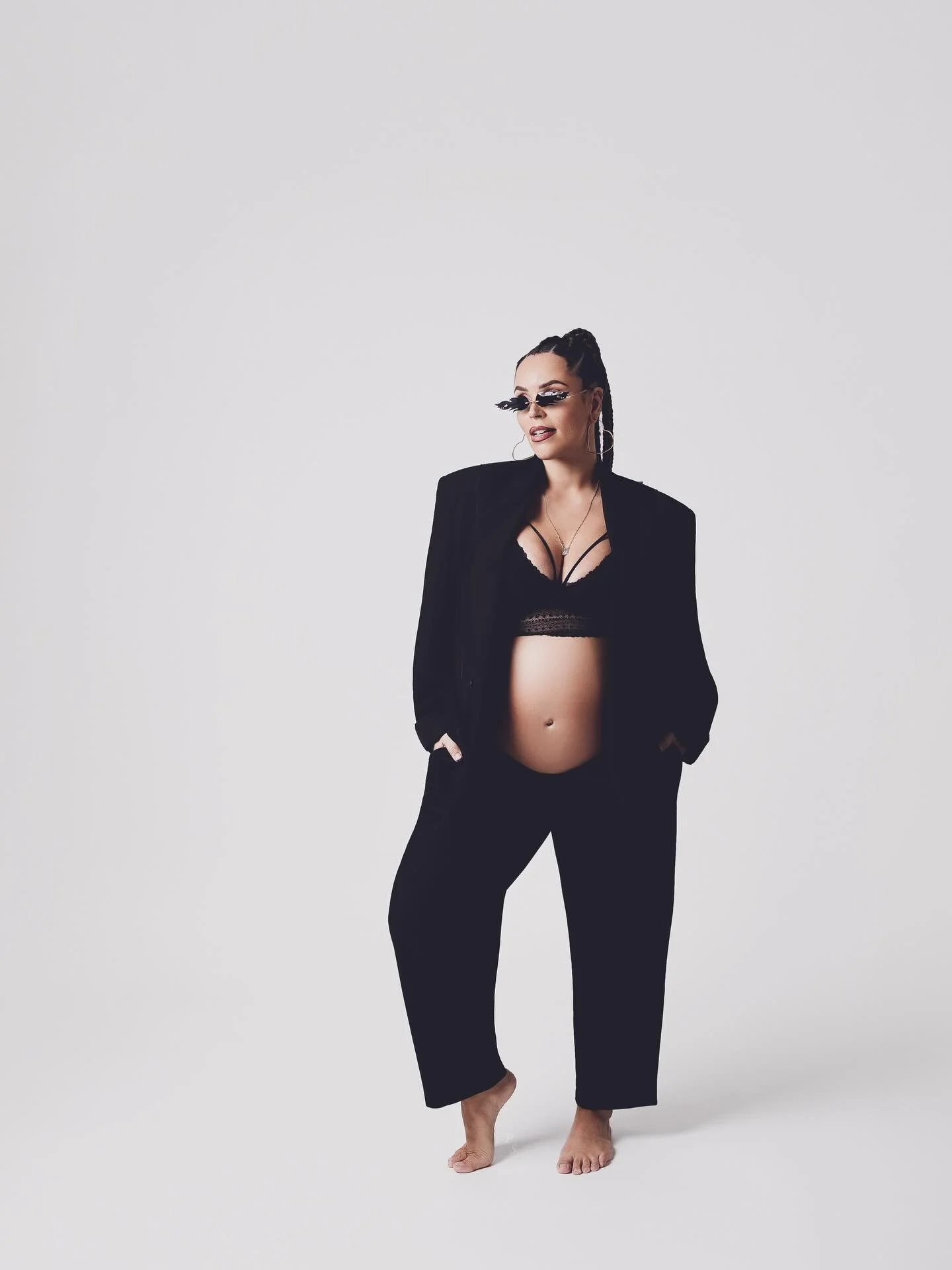 &ldquo;You are pregnant and you are powerful. You are bold and you are beautiful.&rdquo; 🖤🤍🌿