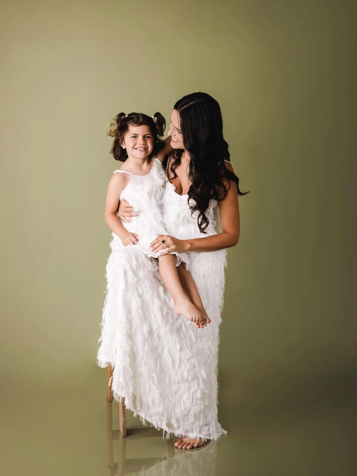 🤍🌿
.
.
✉️ susana@portraits.pt

#maeefilha #sessaofam&iacute;lia #portraitstsusanamelomachado