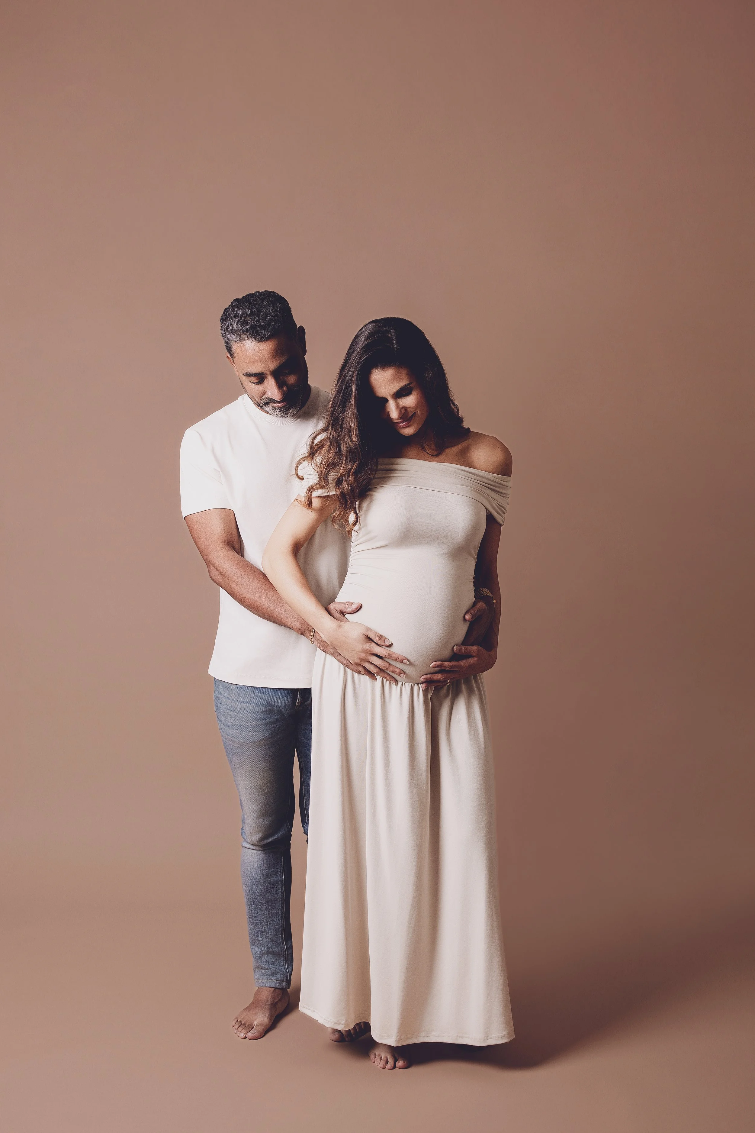 retrato de casal sessao maternidade grávida estúdio de fotografia porto
