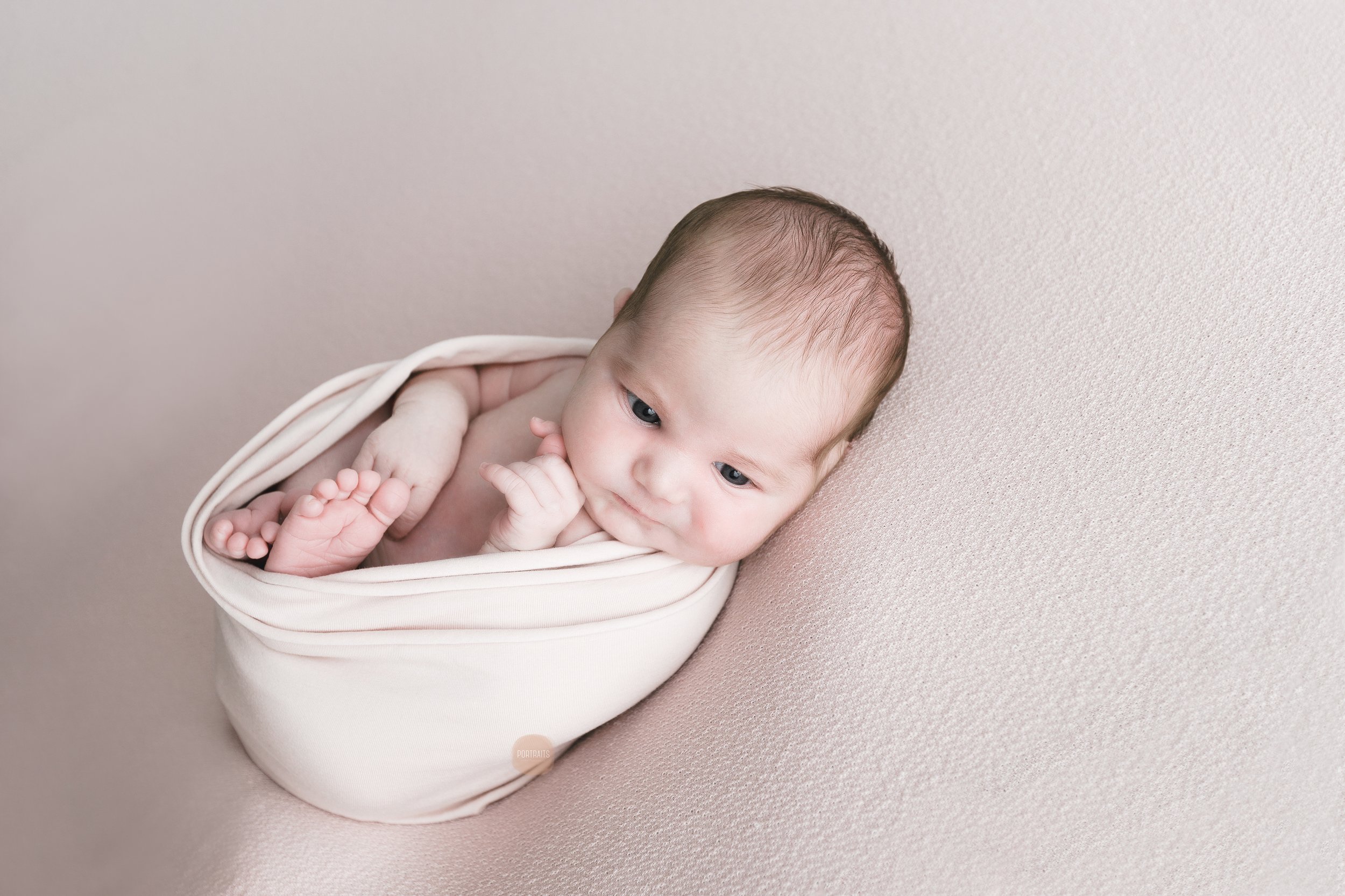portraits-PORTFOLIO-RECEMNASCIDO-3-009.jpg