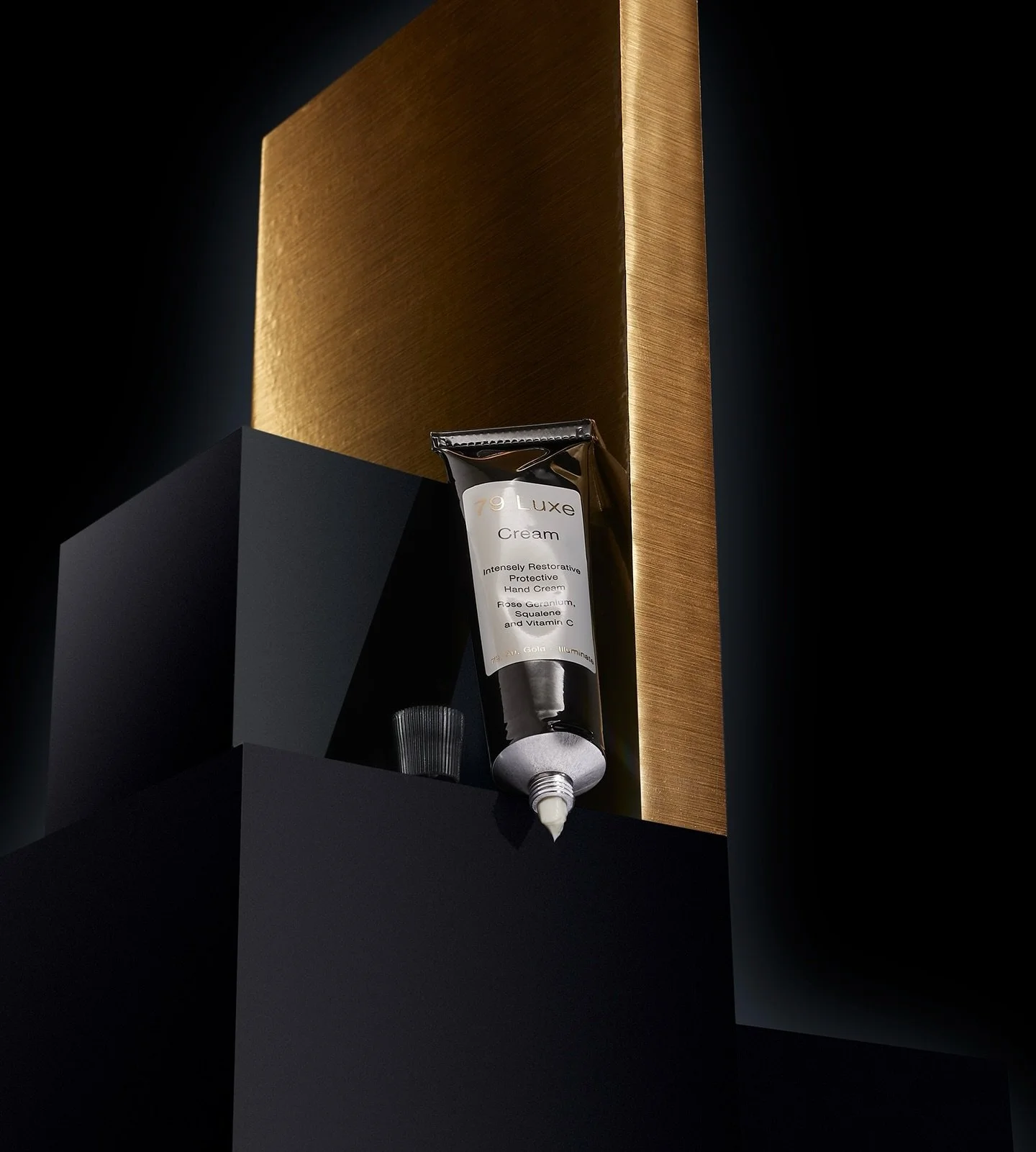 Restorative, protective Cream for the hands.  #HandCare #79Luxe