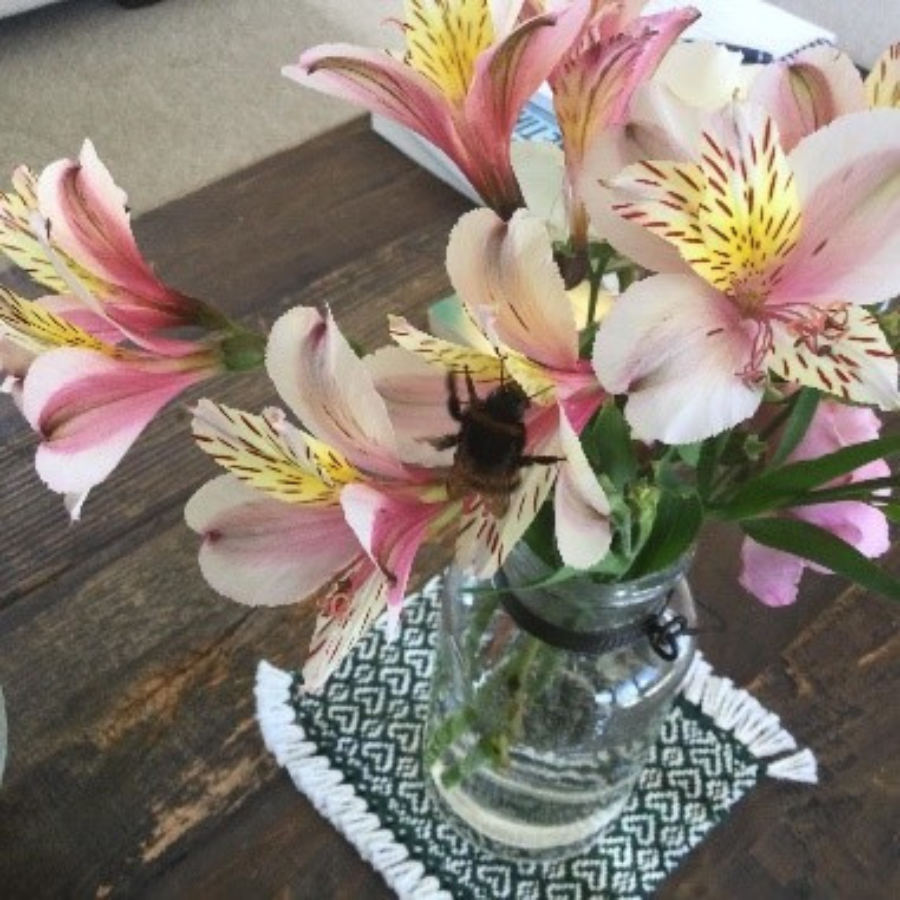 Mug Rug and Flowers.png