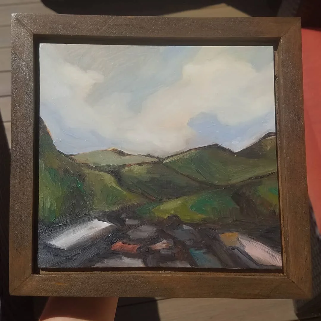 Framed and in it's new home!
.
.
.
.
.
.
#landscape #dailypainters #dailypainting #commission #pleinair #allaprimapainting #landscapepainting #art #clouds #color