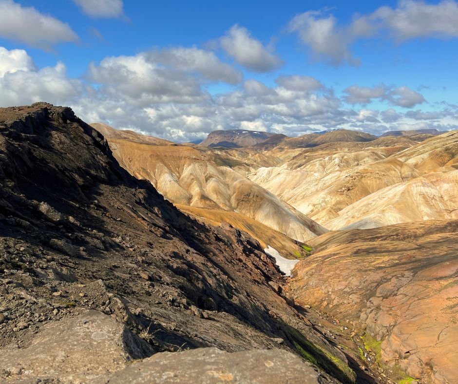 Mountain Range Laugavegur Trail Iceland.jpg