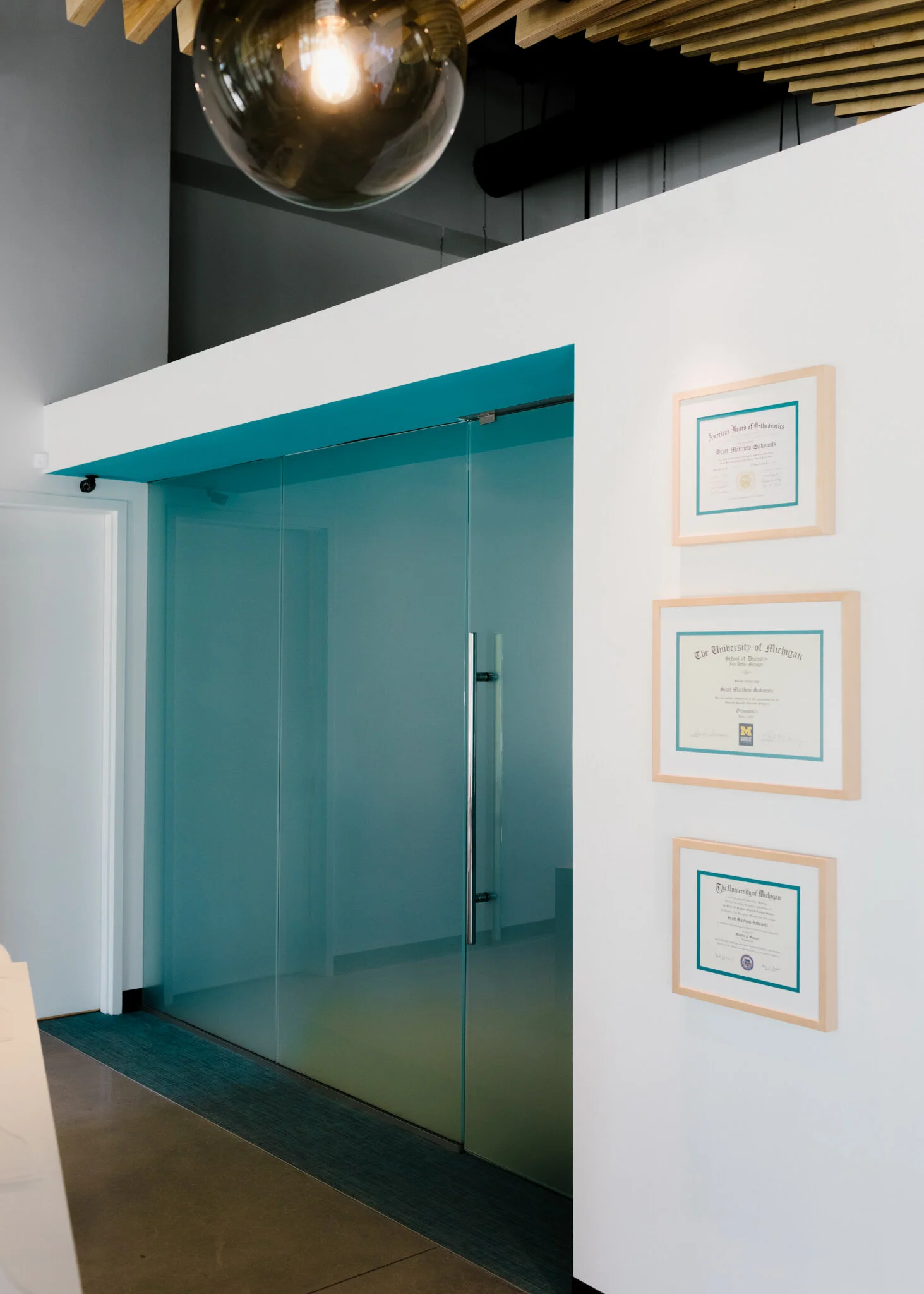 Bottom Bay Glass-web res2.jpg