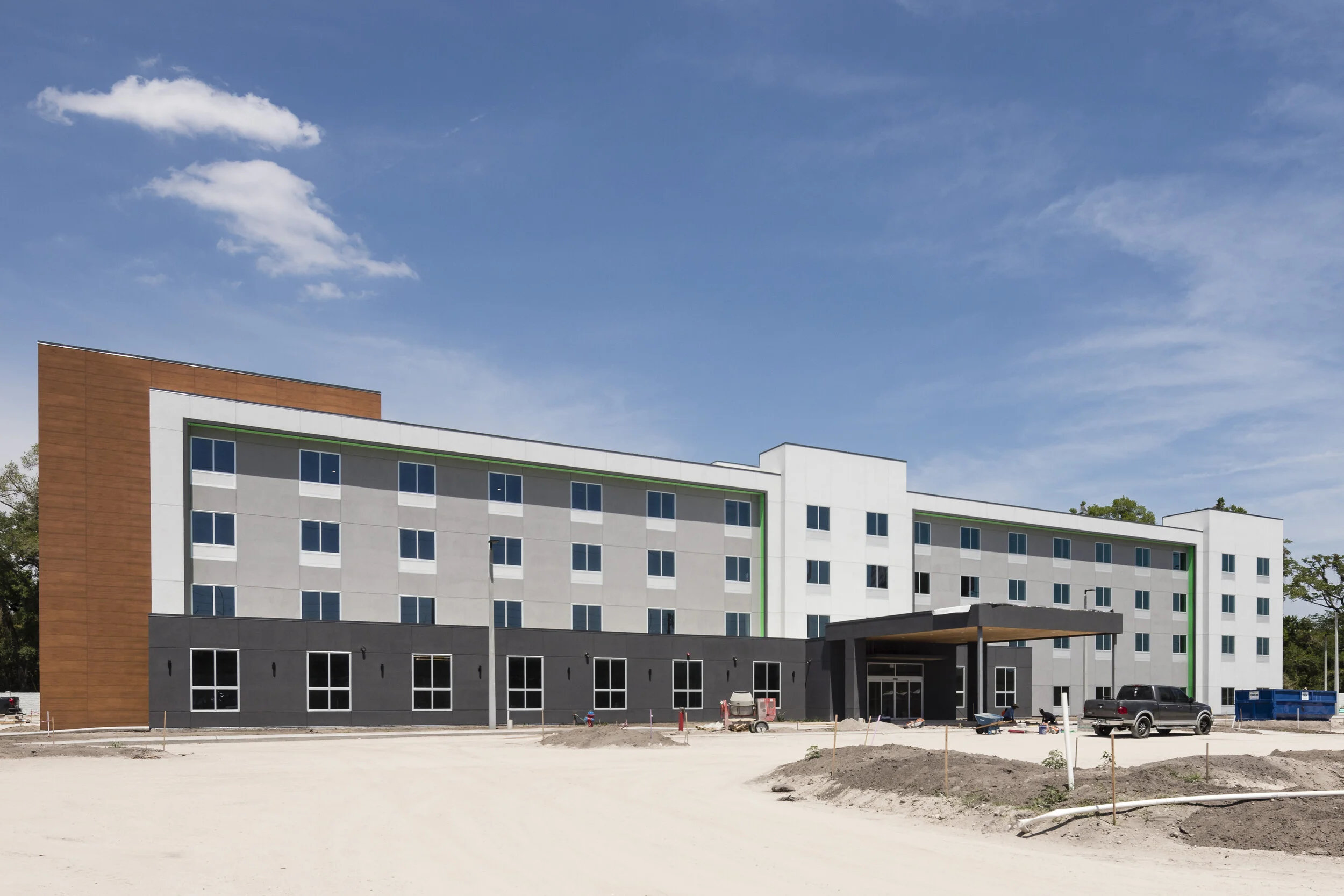 Wyndham Garden-2.jpg