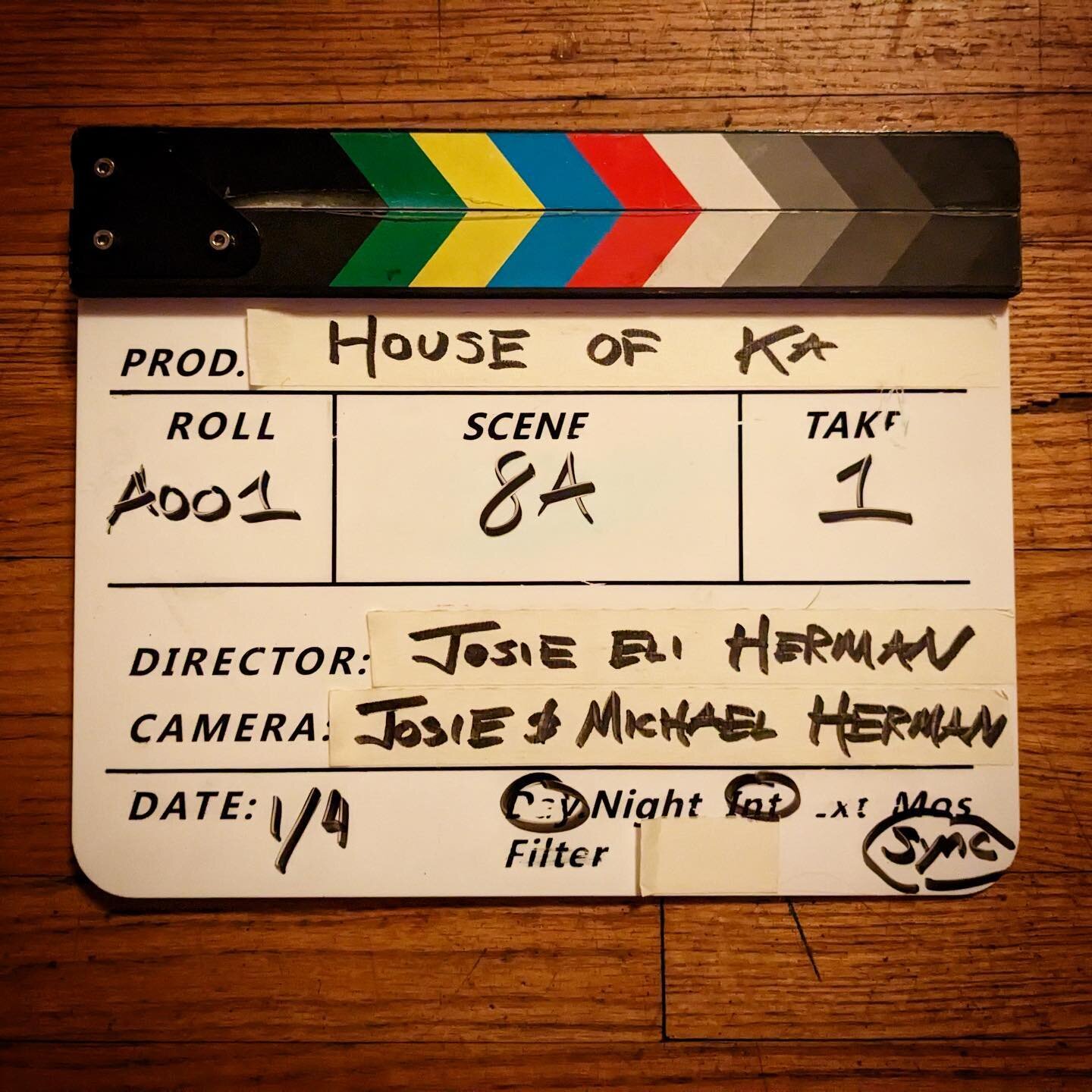 Ka-n you believe it?! Filming for @houseofkamovie has wrapped! 🎬 A huge thank you to the cast and crew for all the hard work! Stay tuned! 🍿
.
.
.
#houseofka #hippogryphfilms #thatsawrap #cut #lonelyspectreproductions #acornartsandentertainment #fea