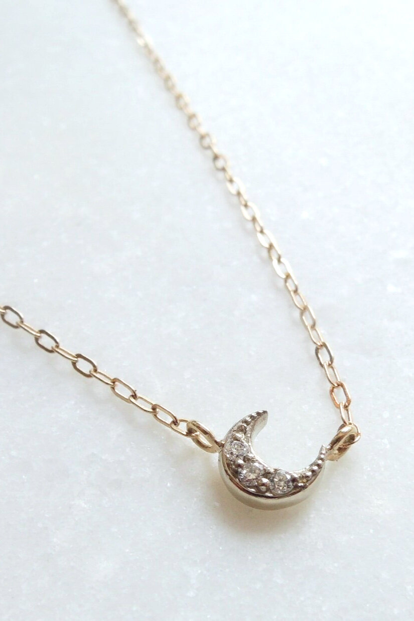 Crescent Daimond Necklace