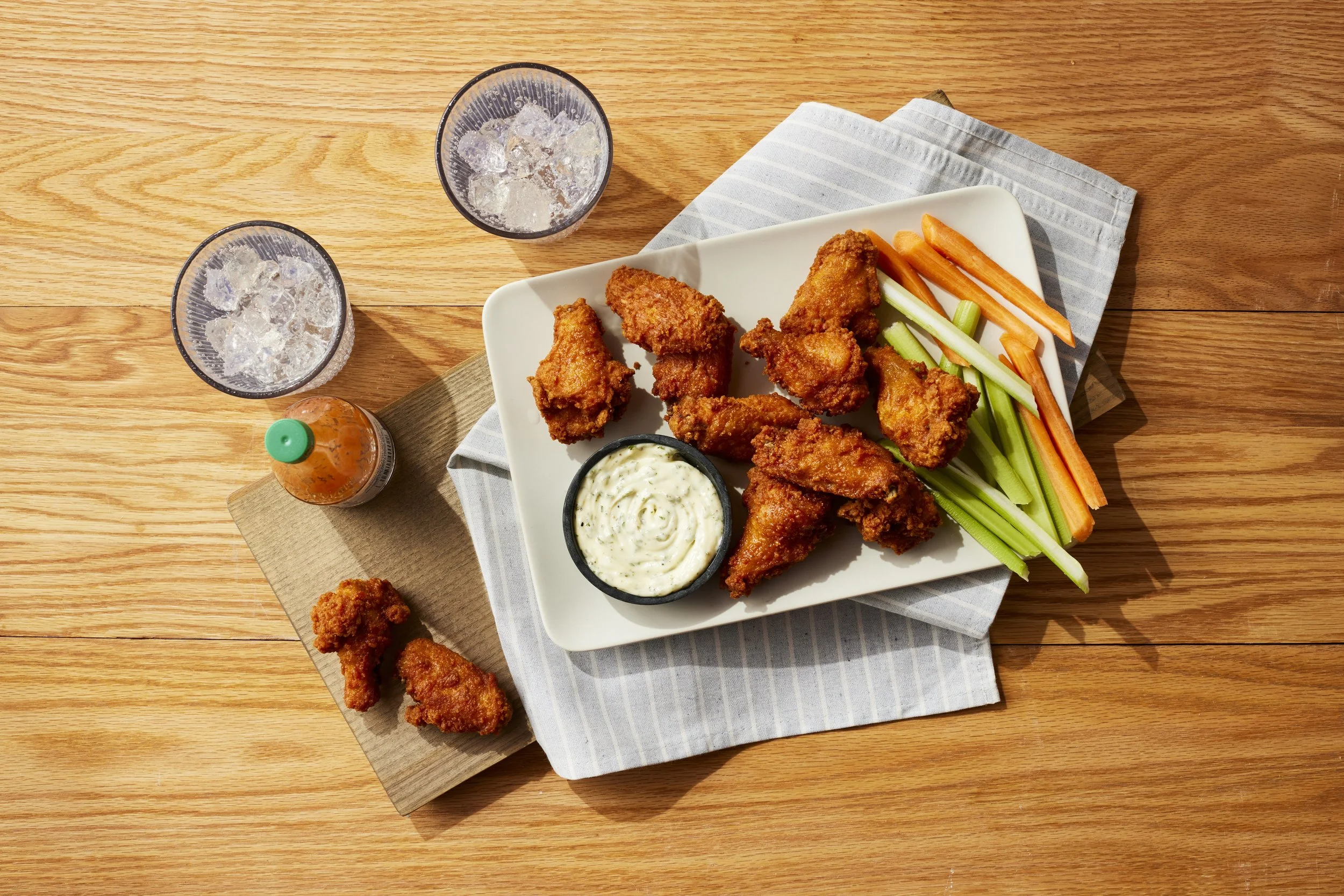 USF-5304511-WING 1ST-&-2ND-JOINT BREADED HOT SEASONED_20135.jpg