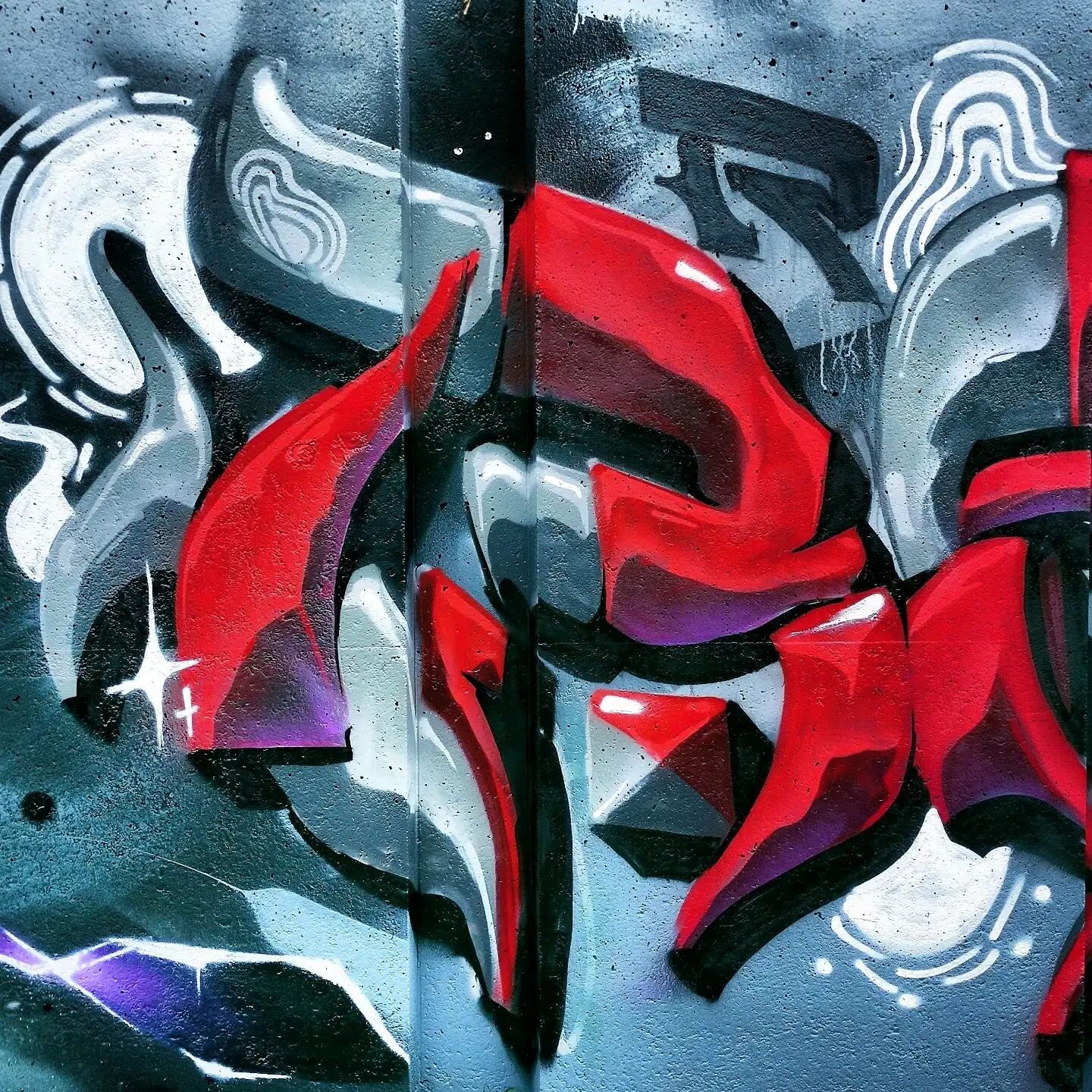 Which is your favourite? R &amp; S close up of my 90min piece in Step In The Arena. 

Given an unknown special palette of colours 5min before painting. Happy with the final. 

#graffitiporn #graff #graffiti #graffitistyle #grafffunk #graffporn #jj_ur