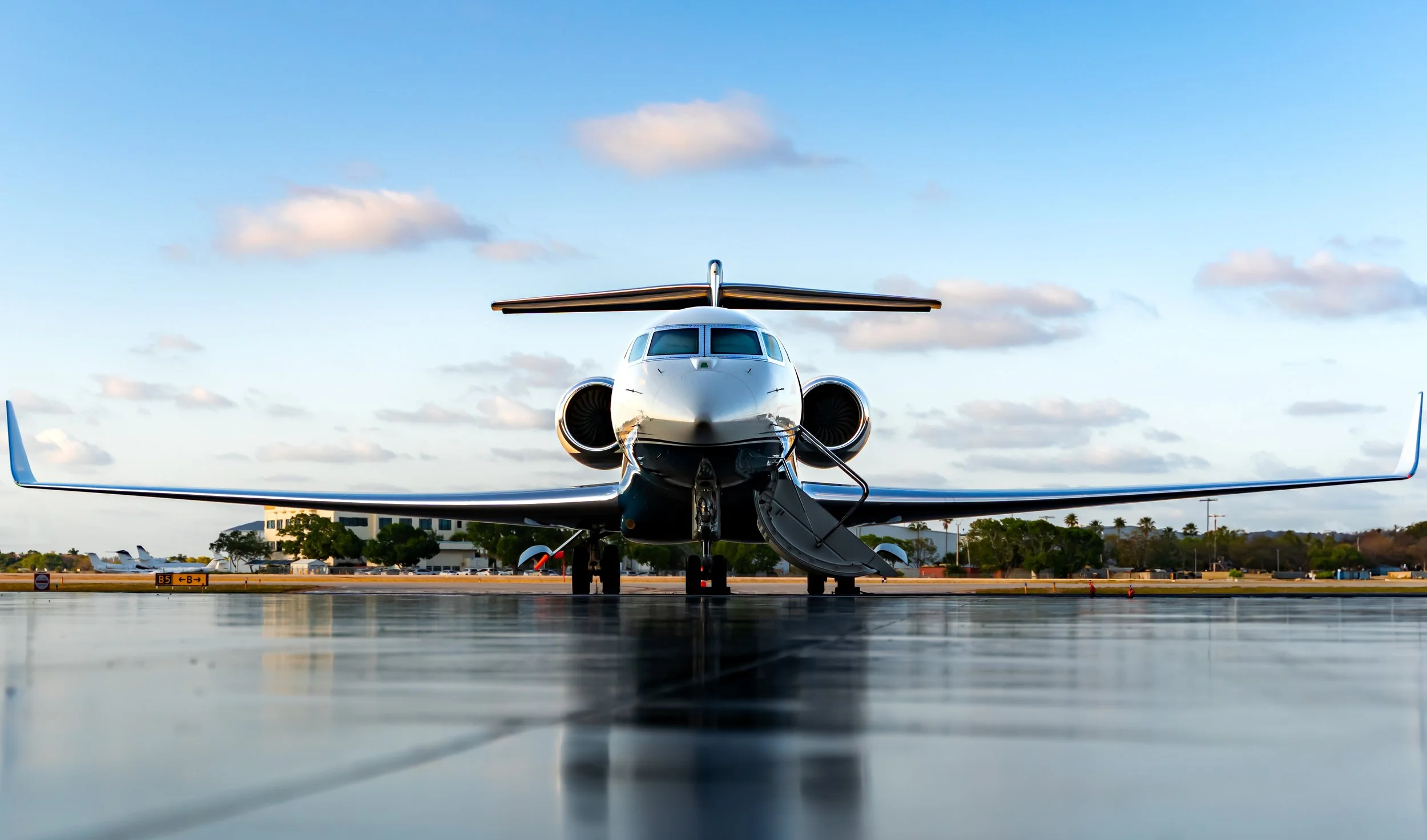 The Complete Guide to Private Jet Charter Photography (And Why It Directly Impacts Bookings)