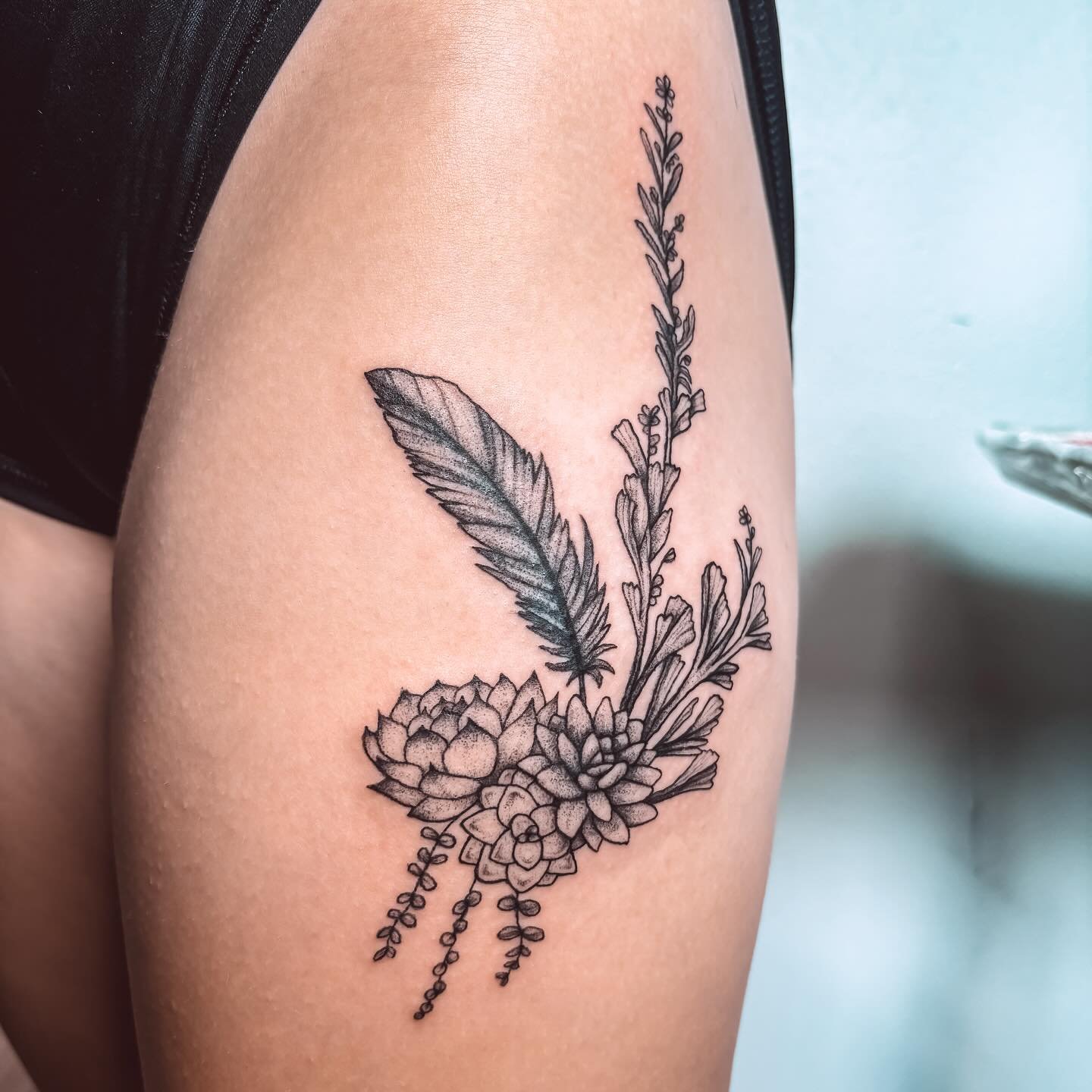 No 28 I am a low-key kind of obsessed with how this turned out. My incredibly kind client @that_0neblonde sent me a beautiful design drawn by @andraya_m_ that she wanted for her first tattoo. We added some succulents to it and a little bit of my own 