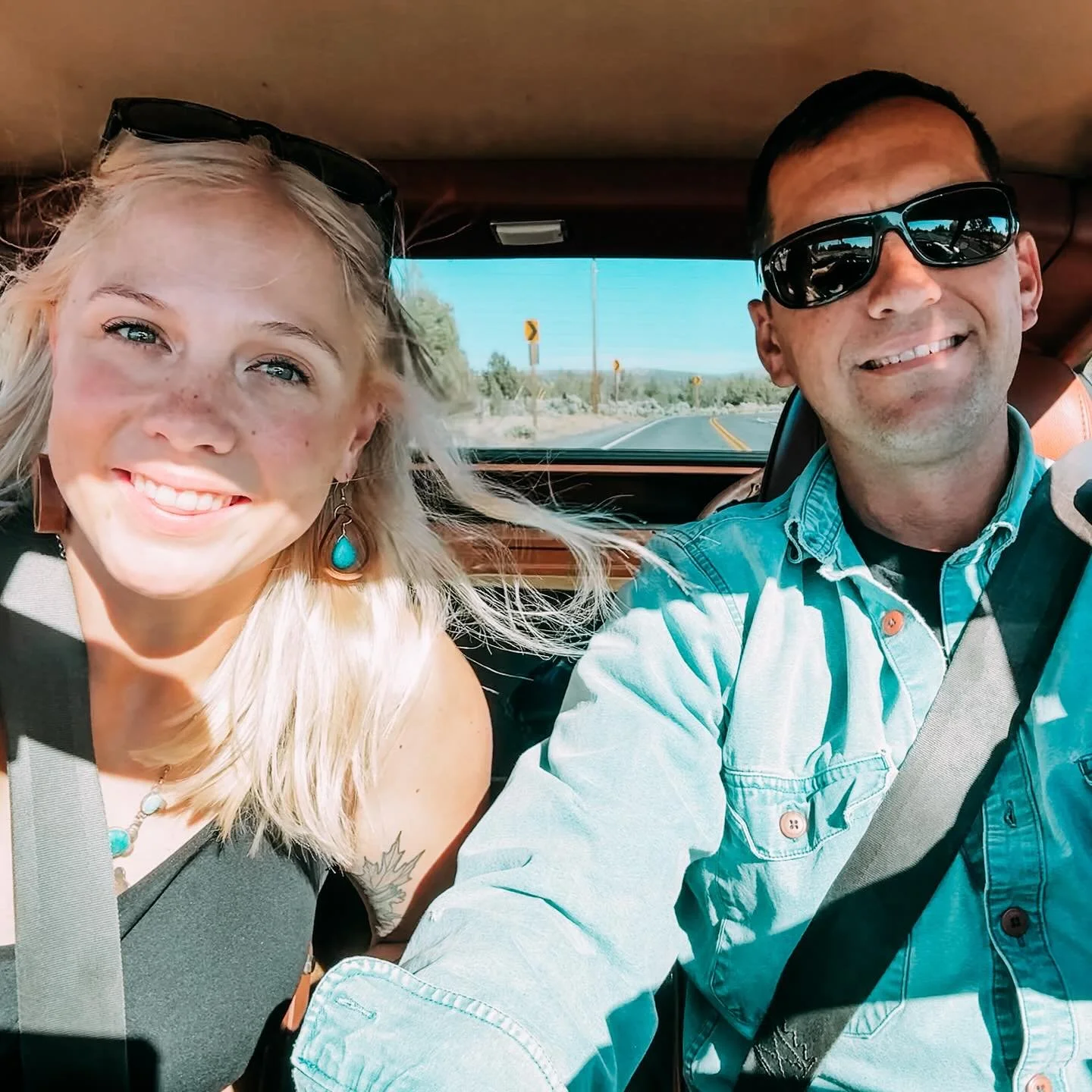 Got the 280Z out for our second date of the year. 🫶

We went to Bend to watch one of my all time favorite artists, @susantedeschitrucks and the @tedeschitrucksband, who coheadlined with @whiskeymyers. 

Danced, sang, and just had the best time with 