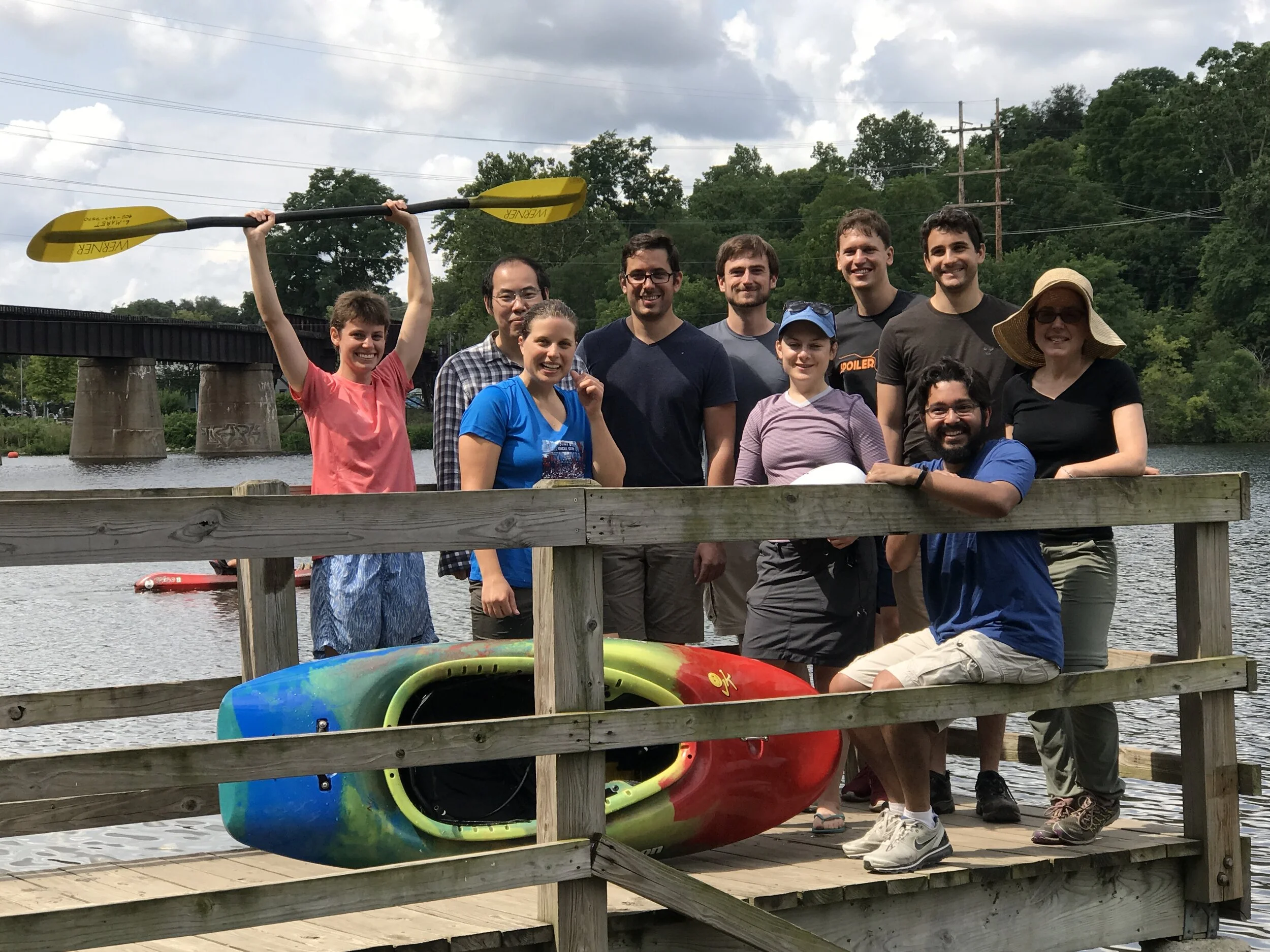 group-canoe2017.jpg