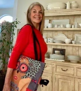 Casey with her Dahlia tote bag!