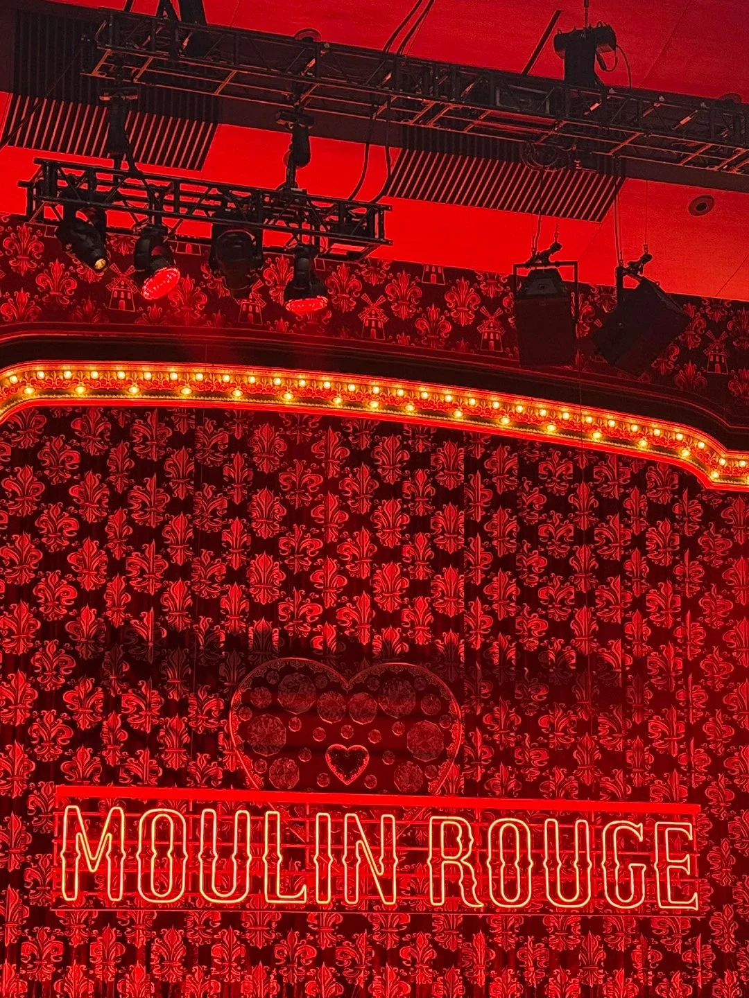 I always love a good musical. Travis and I saw Moulin Rouge in October and the stage started with hearts.