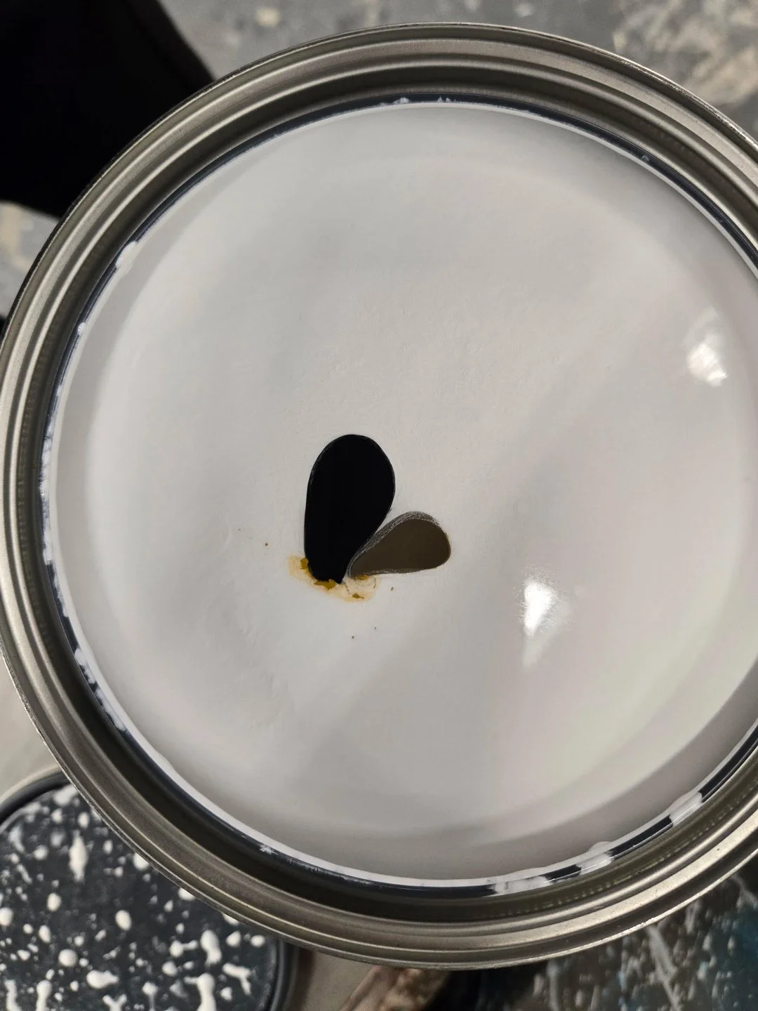 Paint tinting heart captured by Jennifer Thurgood of Utah.