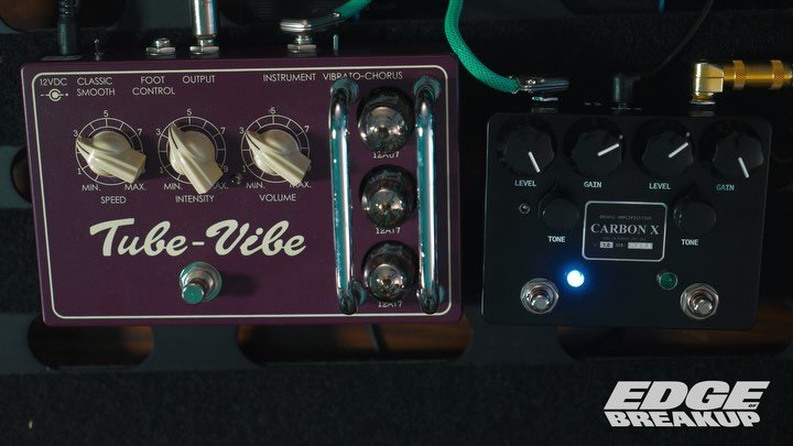 New video day! Today I&rsquo;ve got the stellar Carbon X Dual Overdrive by @browneamplification! Head over to my YouTube channel via my link in bio to check it out! 

Rig: 
@blackbobbinchicago Phantone
@lollarpickups Black Bobbin JM Pickups
@caulfiel