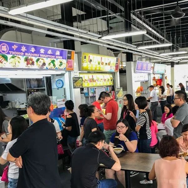 TRYING NEW FOODS IN SINGAPORE’S ECLECTIC FOOD MARKET