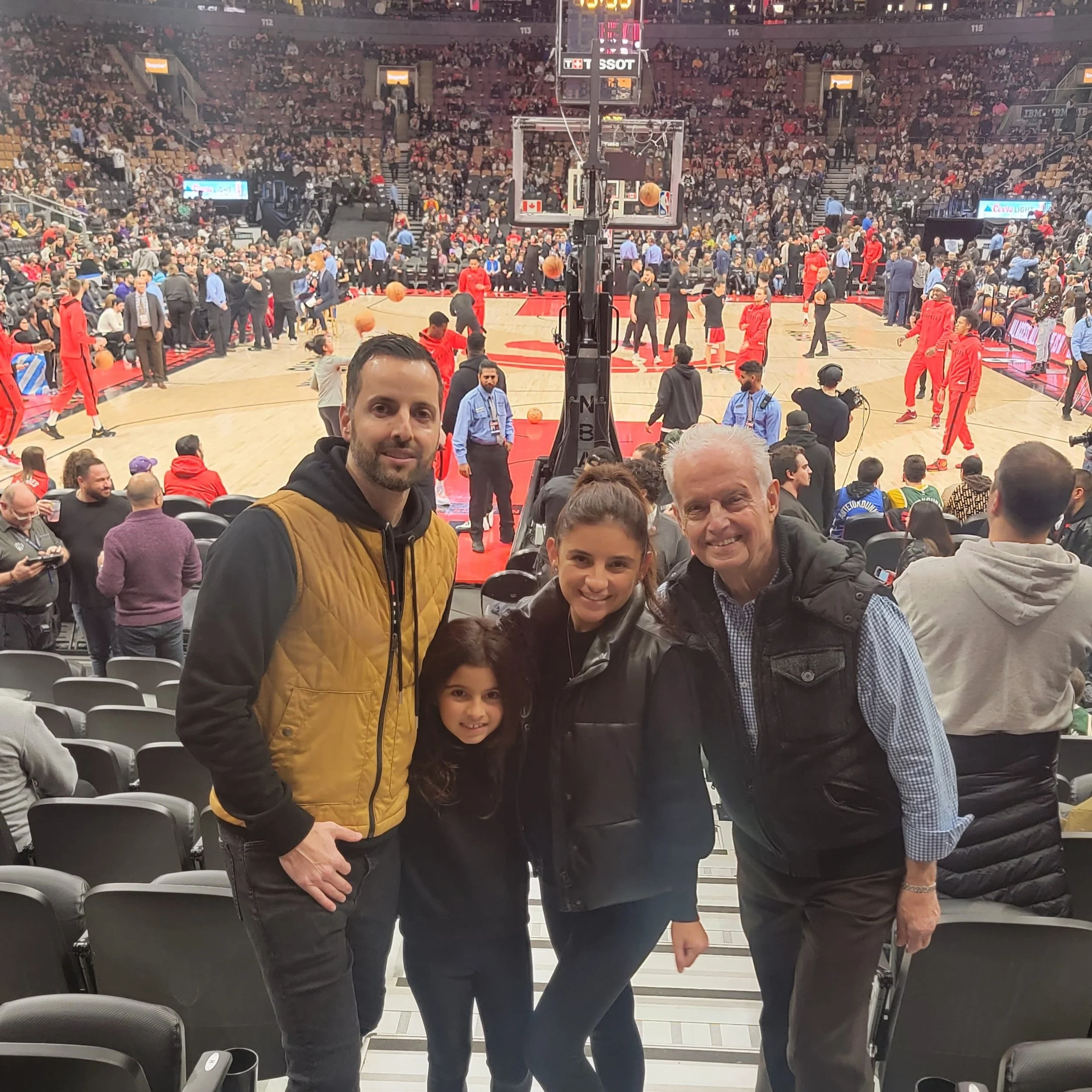 1ST TORONTO RAPTORS GAME FOR MY DAUGHTER LANDS HER ON THE JUMBOTRON