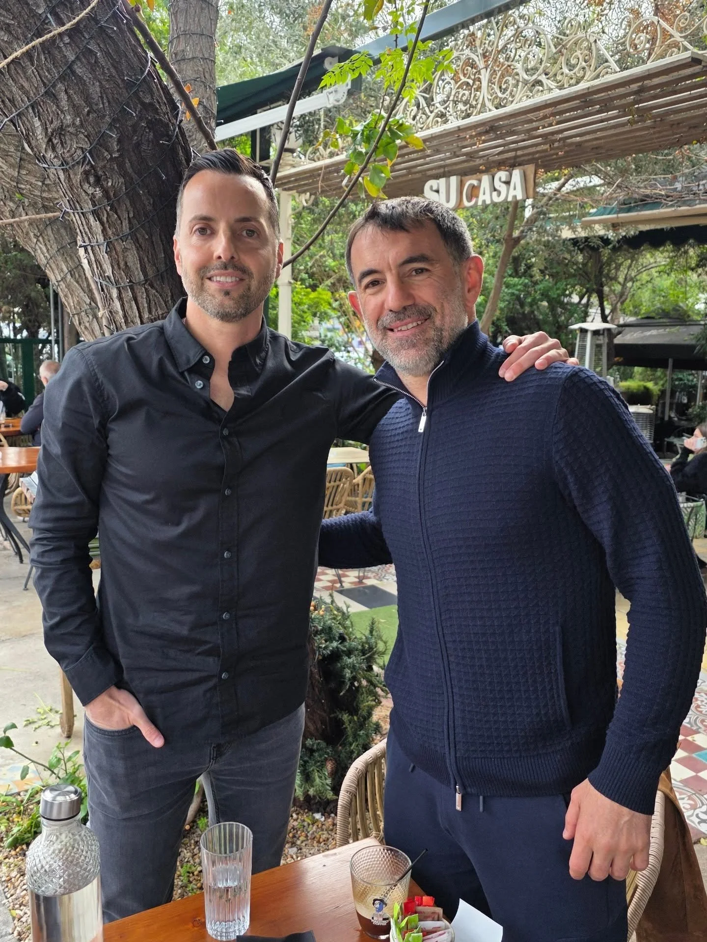 Espressos and big ideas with this legend! Georgios Karagounis + Athens. ⚡️🇬🇷☕️

@karagounis_giorgos