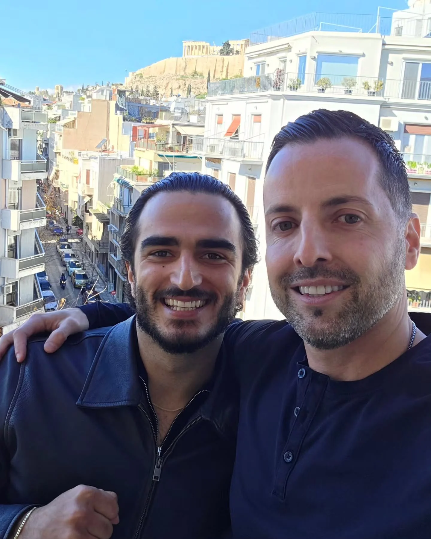 🎙️🔥 GEORGE MOULOS: THE ULTIMATE CREATOR

Episode dropping soon on @InvigorateYourBusiness Podcast

📌 E-business entrepreneur. Comedian. Guinness World Record holder. History fanatic.

George Moulos (@georgemoulosofficial) brings big energy, sharp 