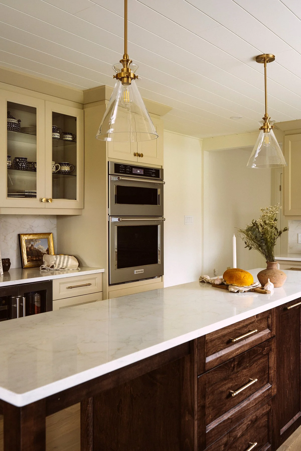 Kitchen Island (1)-HDR.jpg