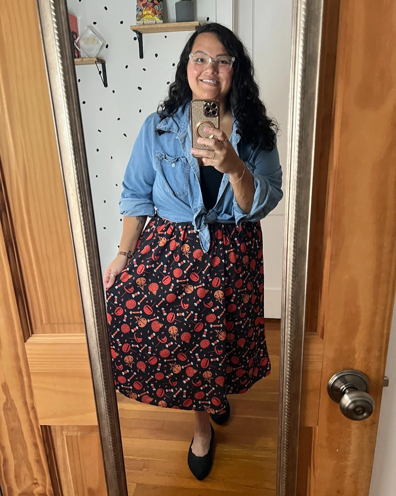 A few recent OOTDs to kick off fall 🍂 Bonus rhinestone jean jacket at the end!