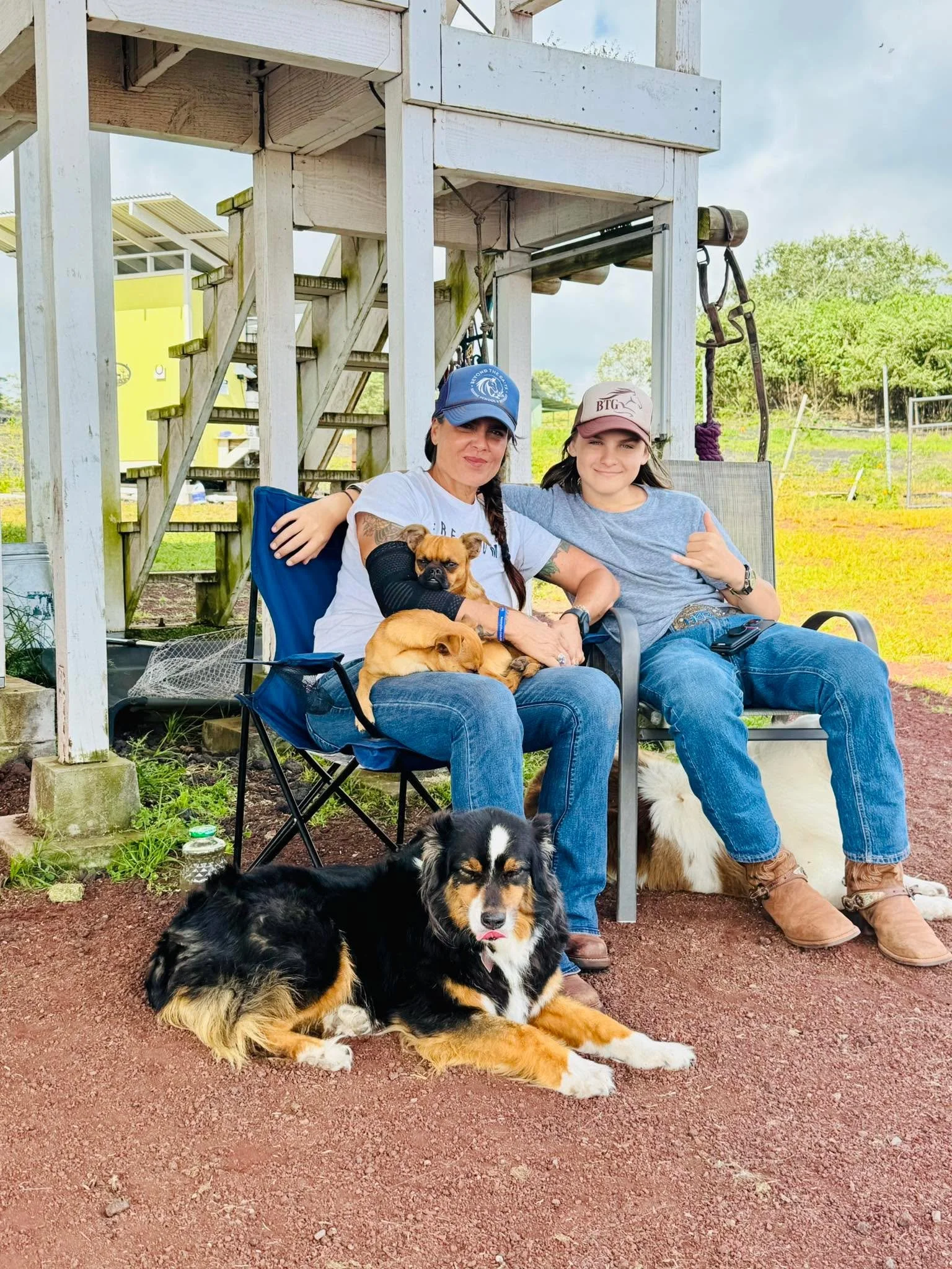 I often reflect on the 2018 flow and waking up in the van with the clothes on our backs, our dogs and horses. I had nothing to give but a hug in return for so many people who helped us get traction again ~ so i learned to make that hug count!
Thank y