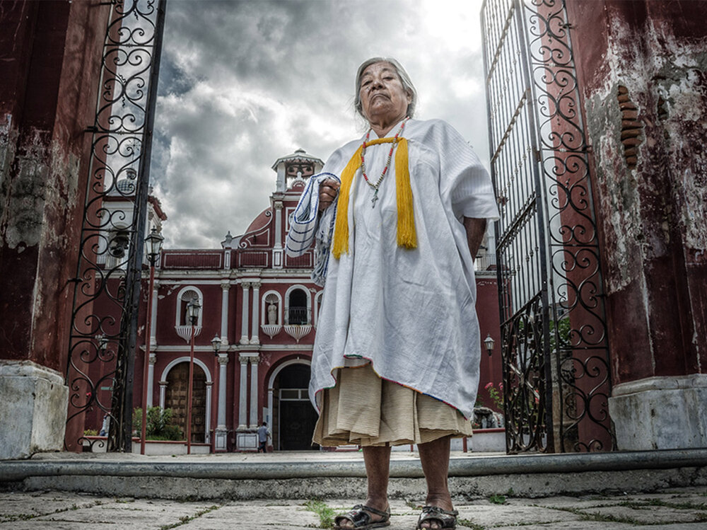 villa-hidalgo-yalalag-traditional-dress.jpg