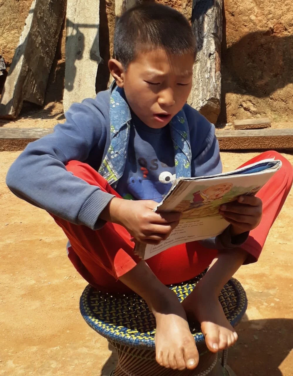 Joy studying English