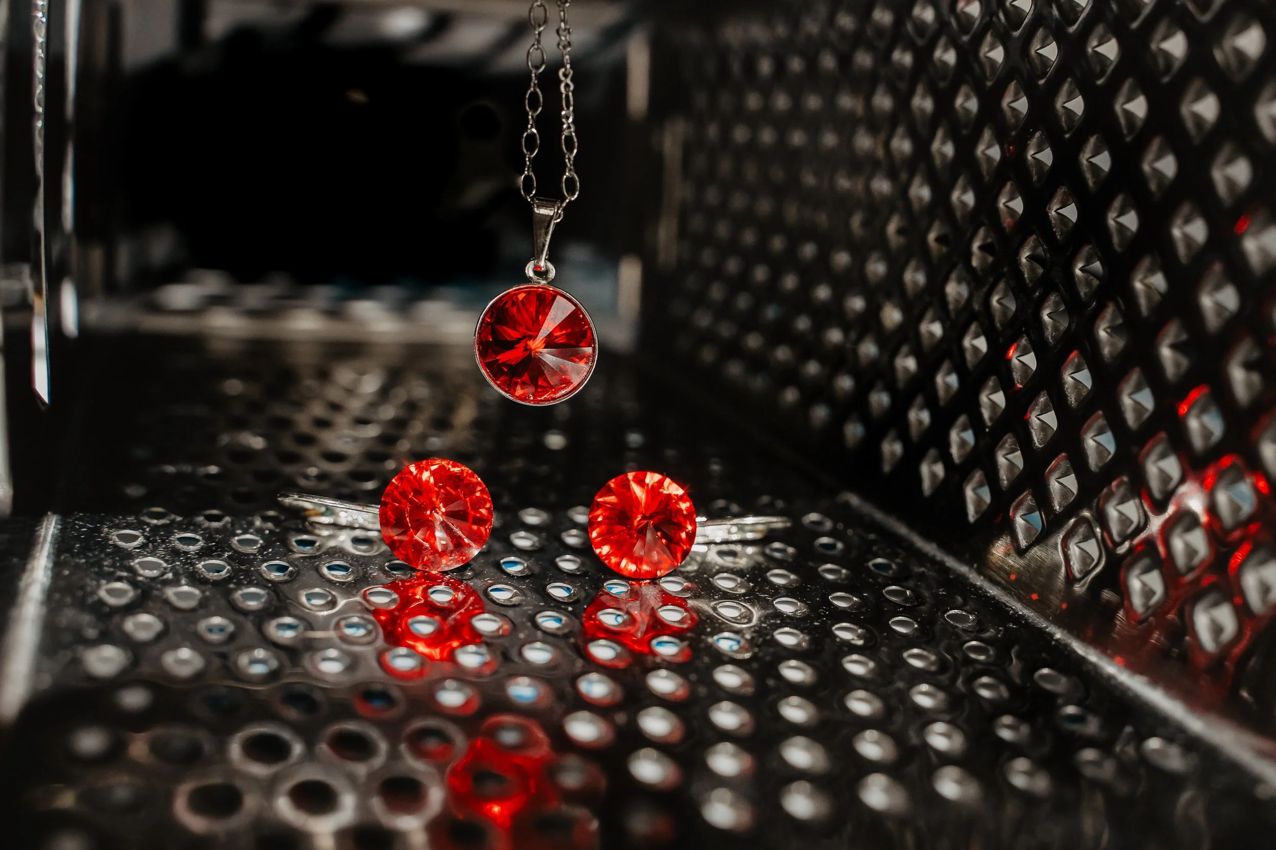  Rubies and Cups