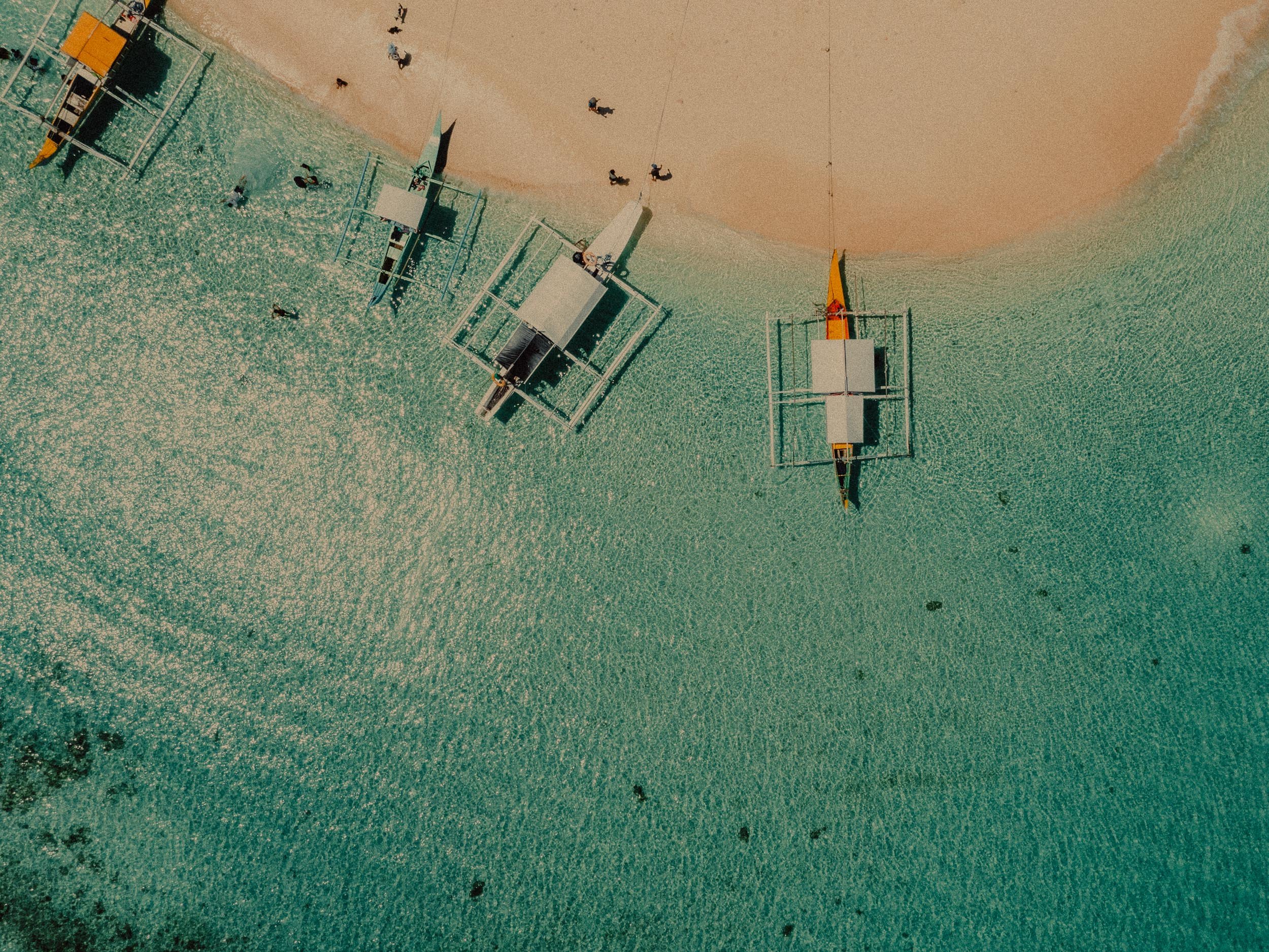 6-Siargao Drone Photography-A bird's-eye view aerial photo of boats moored in Naked Island, Siargao, Philippines, Southeast Asia, April 2022, Mavic 2 Pro, Hasselblad L1D-20c.jpg