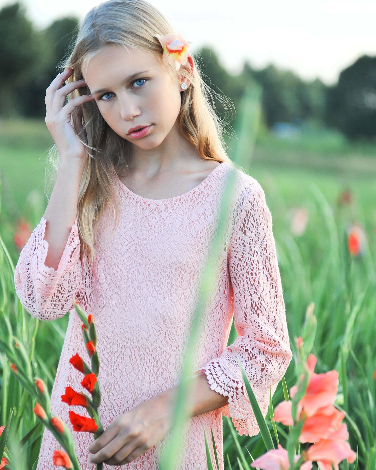 #fotoshooting #fotografie #blumenfeld #portraitphotography