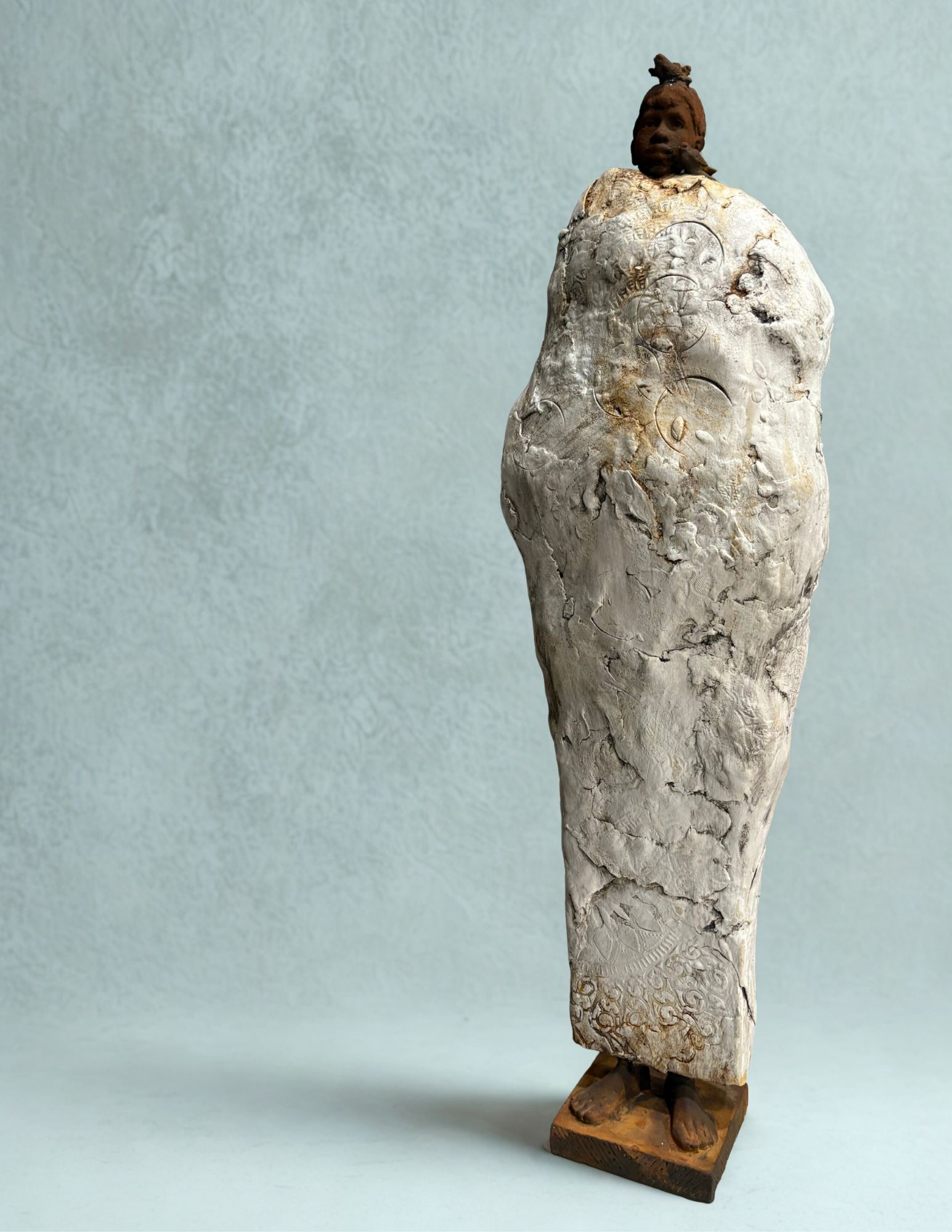 Feeling Gratitude, 2024, Cement, resin, mixed media