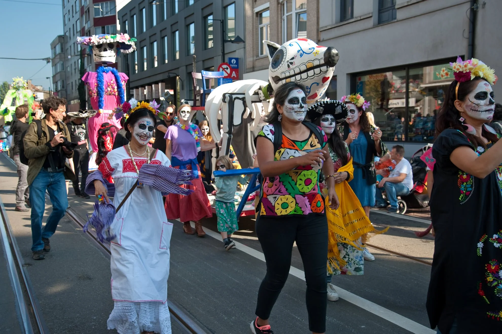 Xolo reuzenstoet borgerhout turnhoutsebaan stoetlopers.jpg