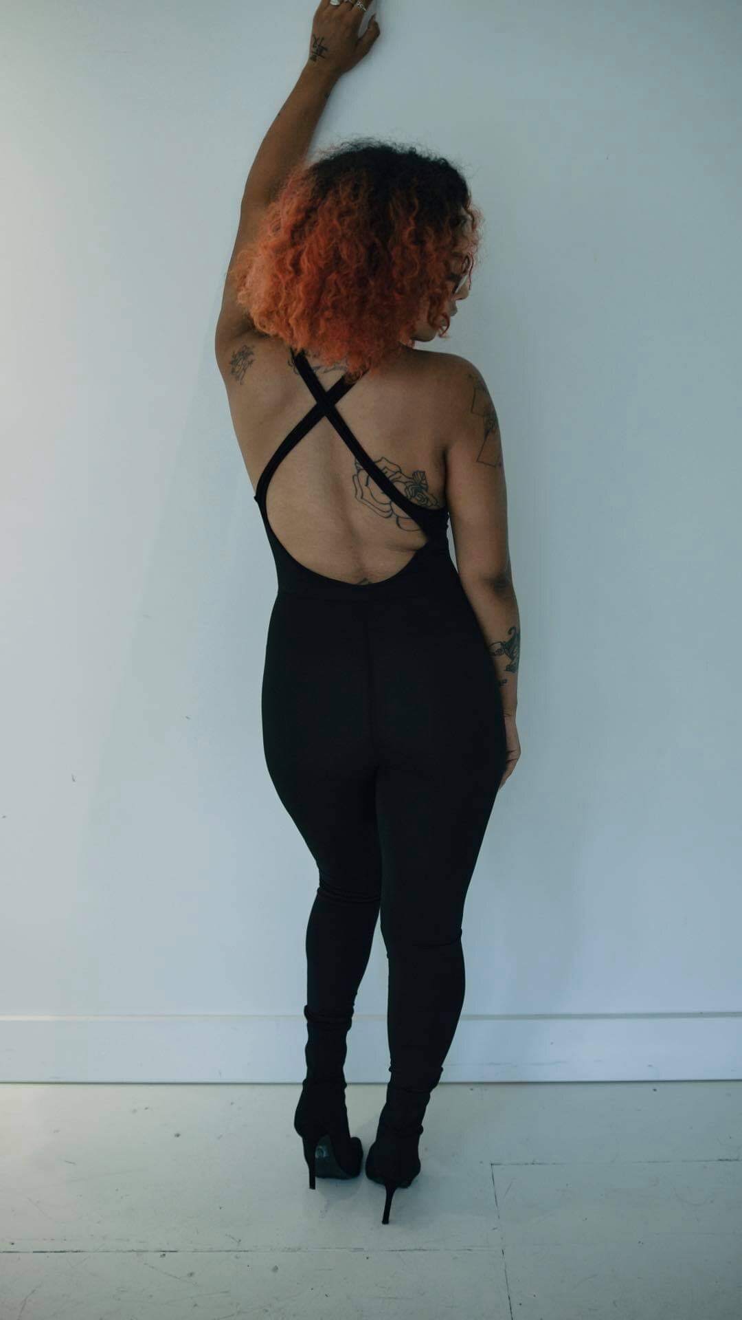 CRISS CROSS BACK BODYSUIT