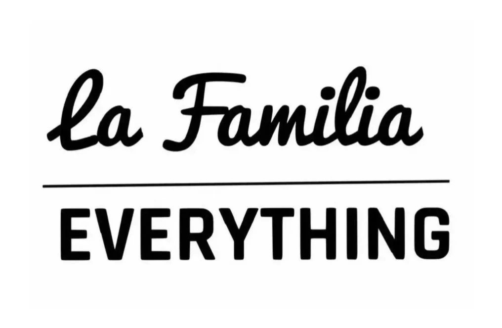 LA FAMILIA