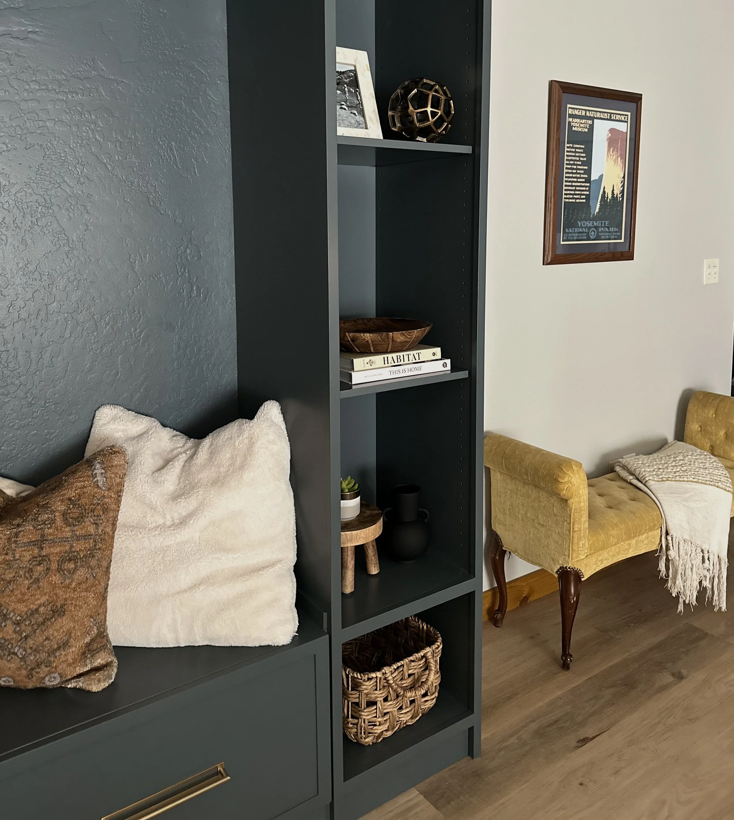 Built-In Bookshelves and Entertainment Center