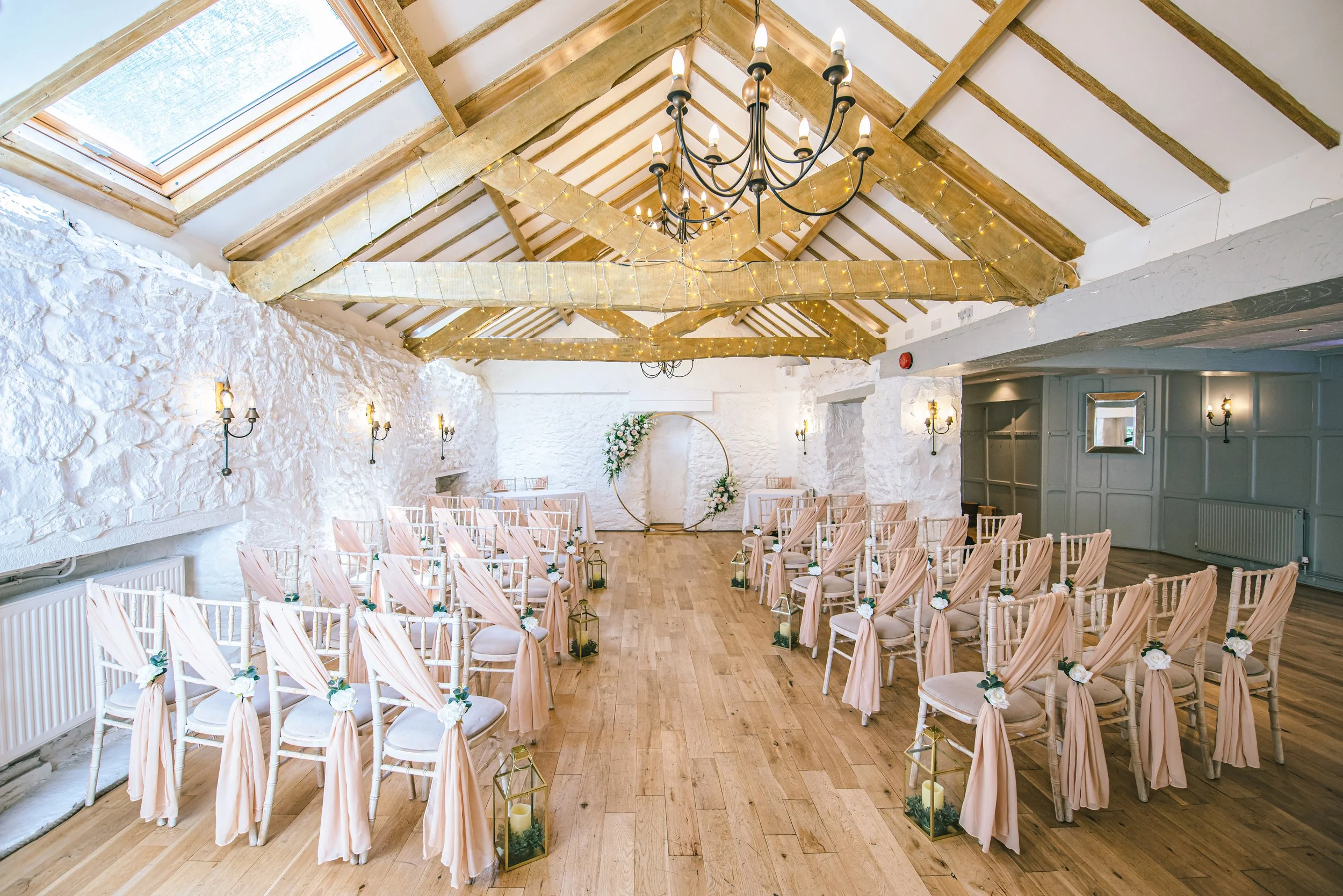 Bickley Mill Inn Wedding Photos Devon. Devon wedding photographer. Bickley Mill Inn Wedding Photographer.