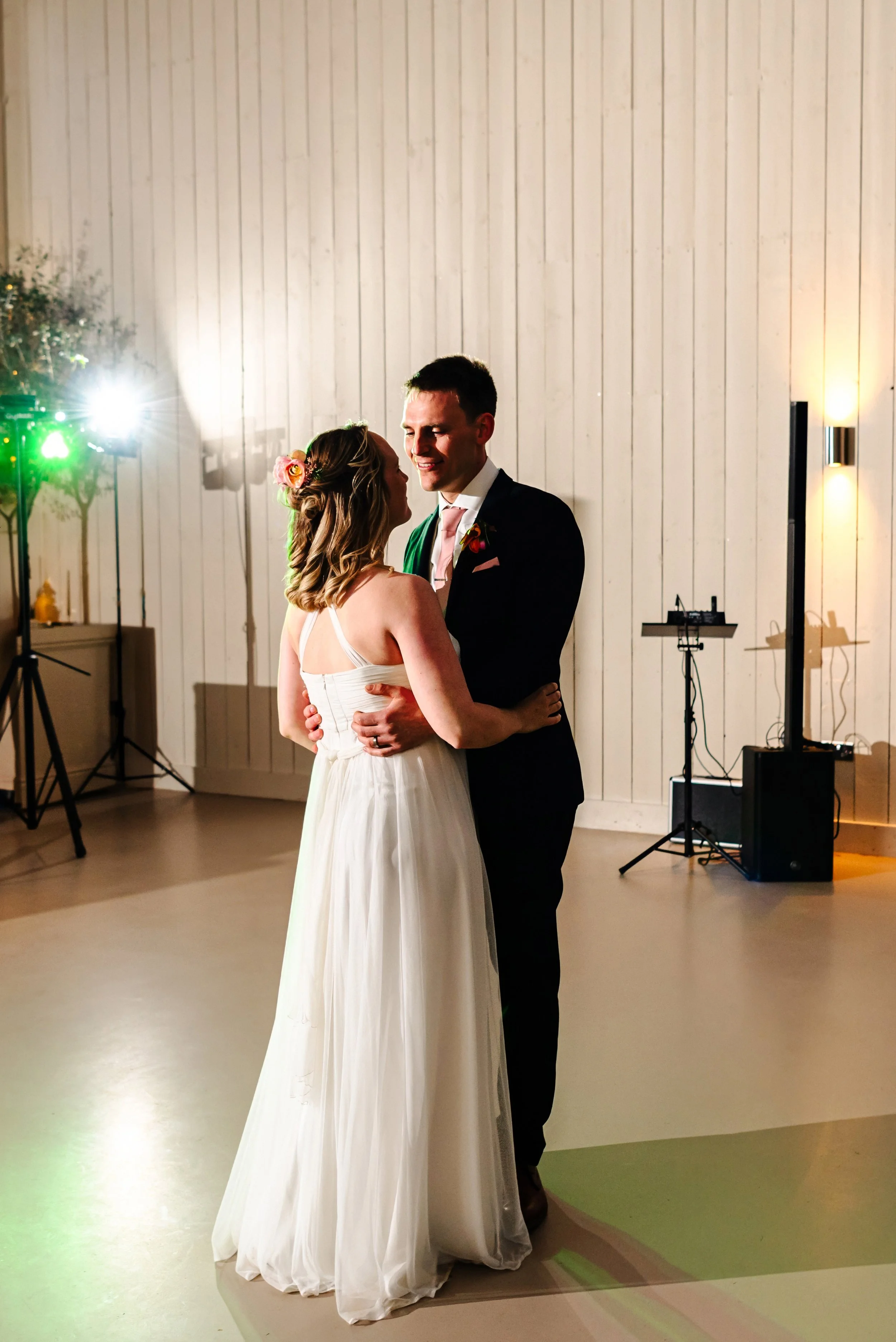 Sarah & Jon-685(1).jpg