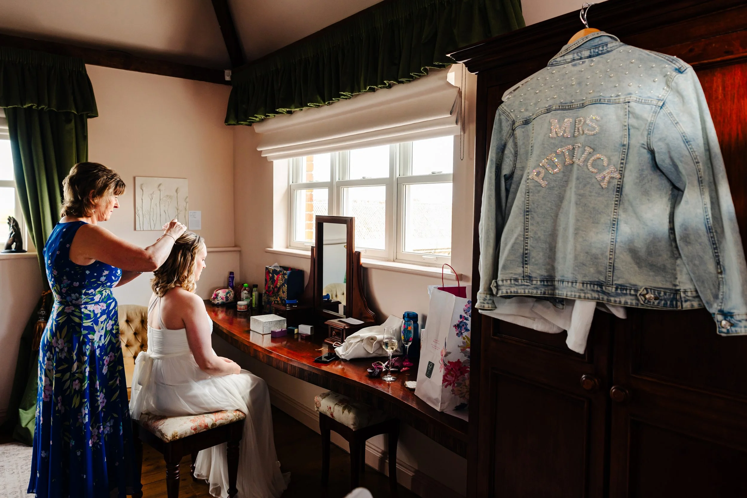 Sarah & Jon Preview-3(1).jpg