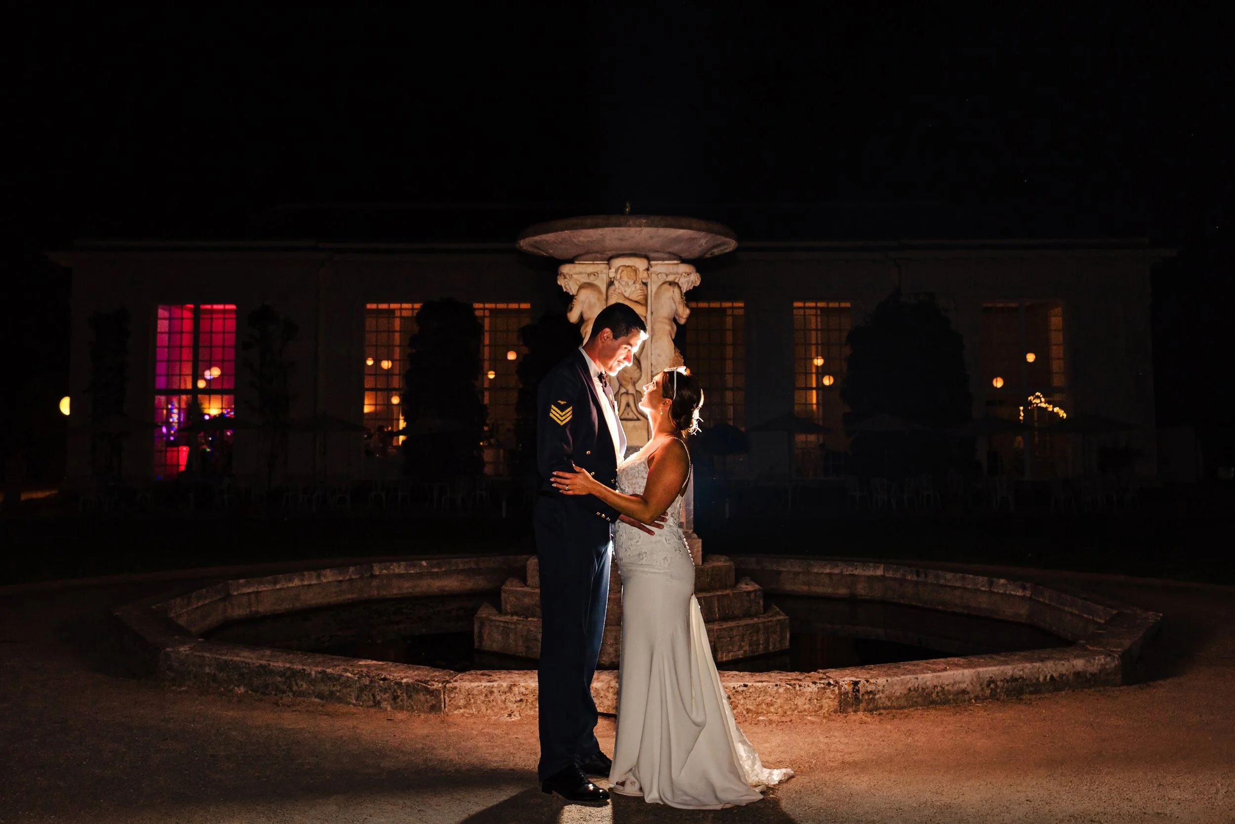 Holly & Rich Wed Previews-37(1).jpg