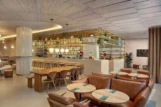 barlounge.jpg