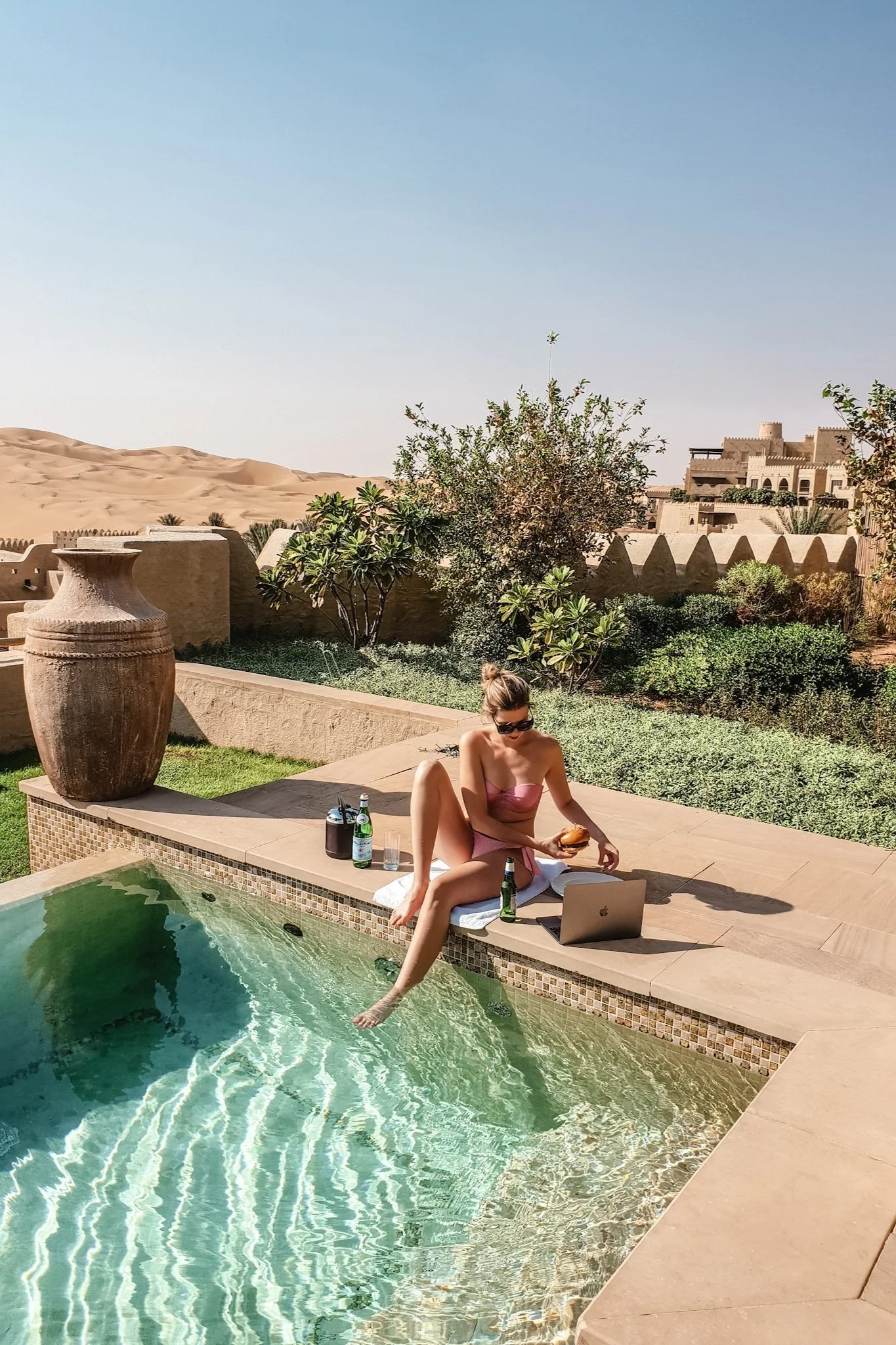 Qasr Al Sarab Villa Rooms