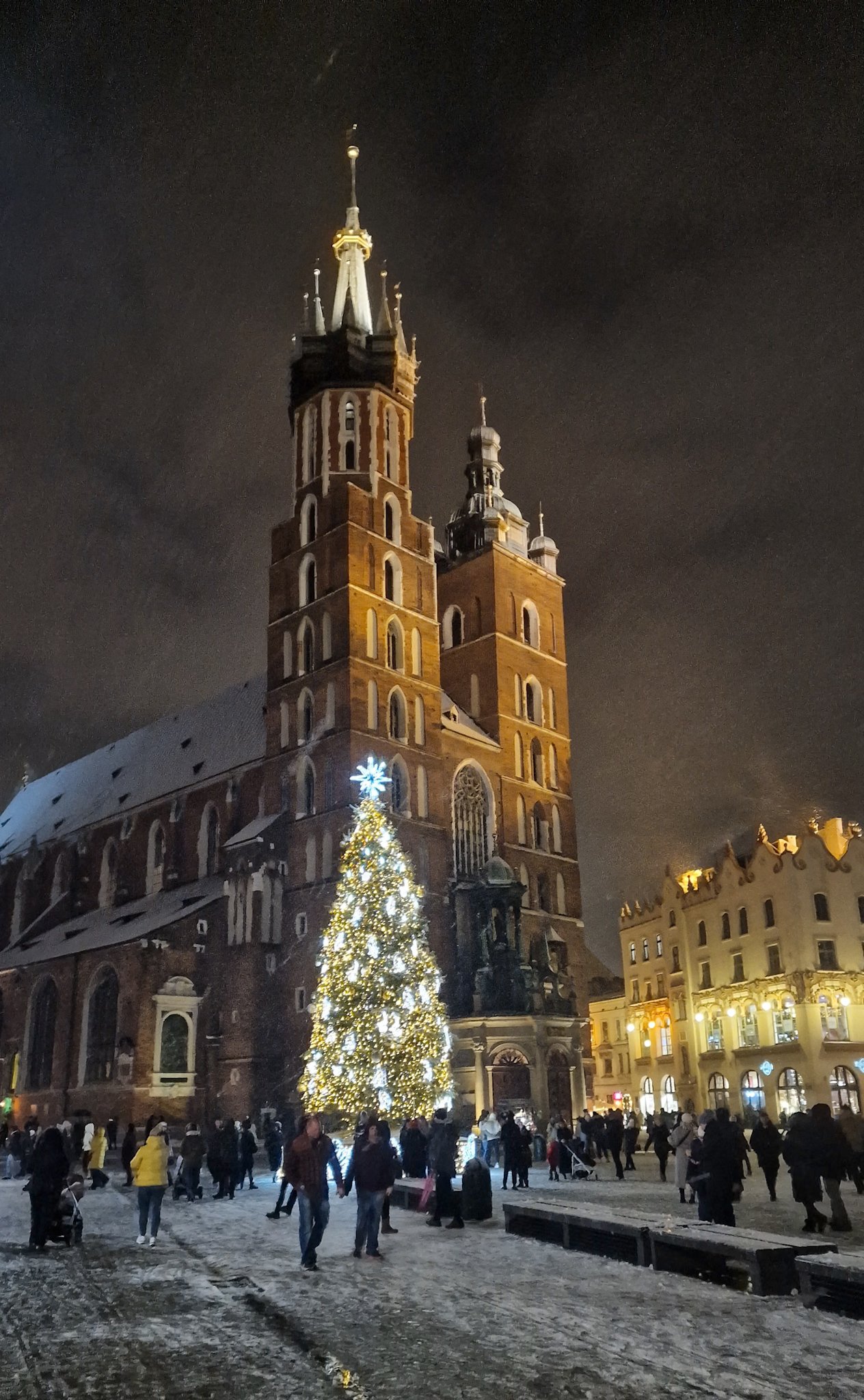 Kraków Christmas Market: My Guide &amp; Tips