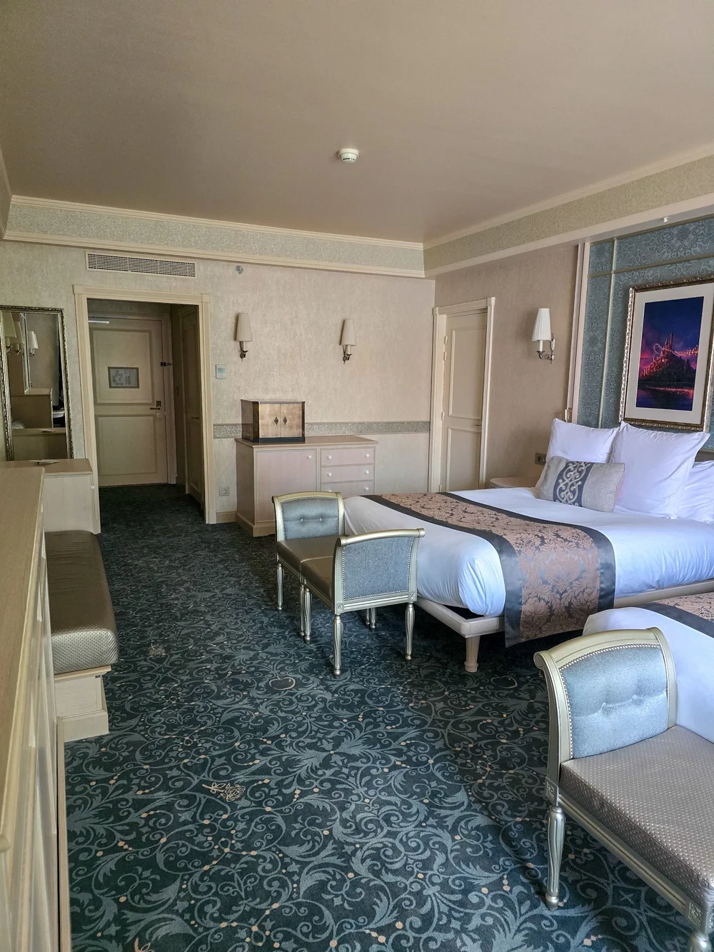 Interior Regular room