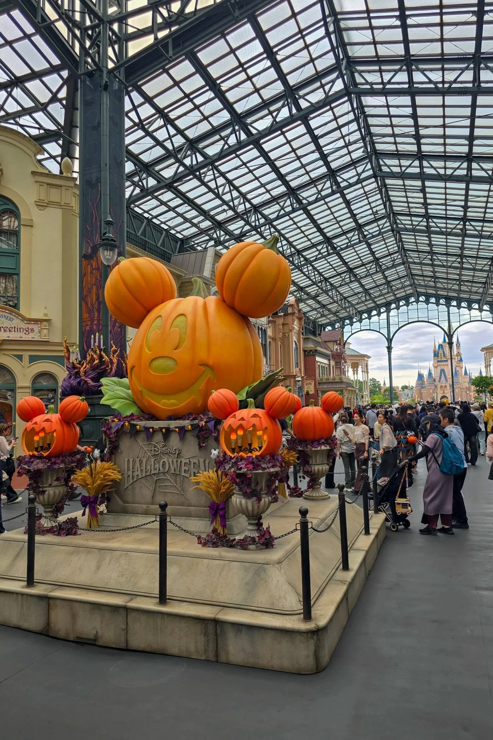 Tokyo Disney Halloween